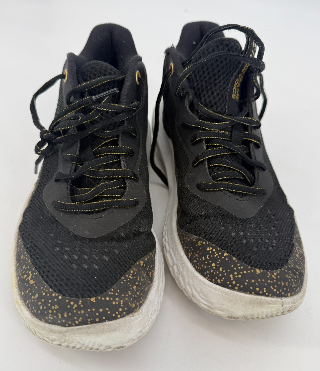 Under Armour Flow Basketball Shoes Black Gold Speckle Low Top Athletic Sneaker