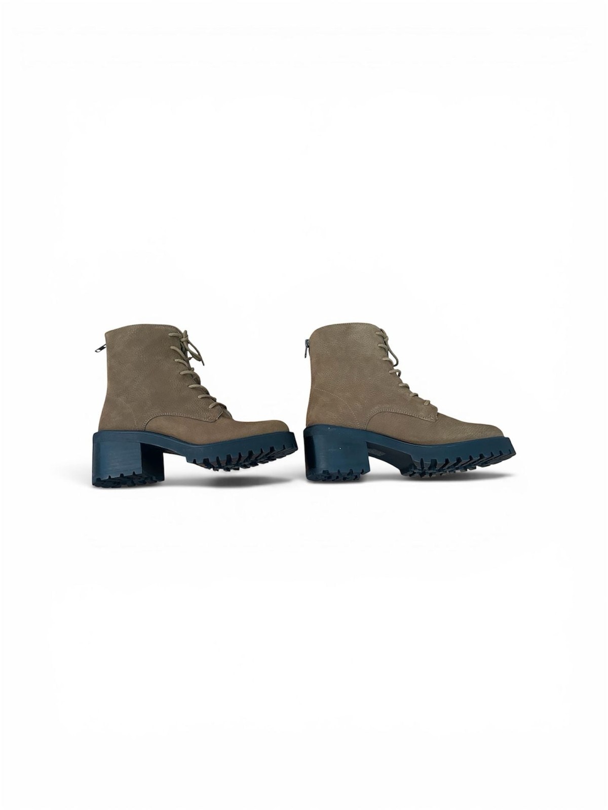 Madewell The Bradley Lace-Up Lugsole Heeled Boots in Leather