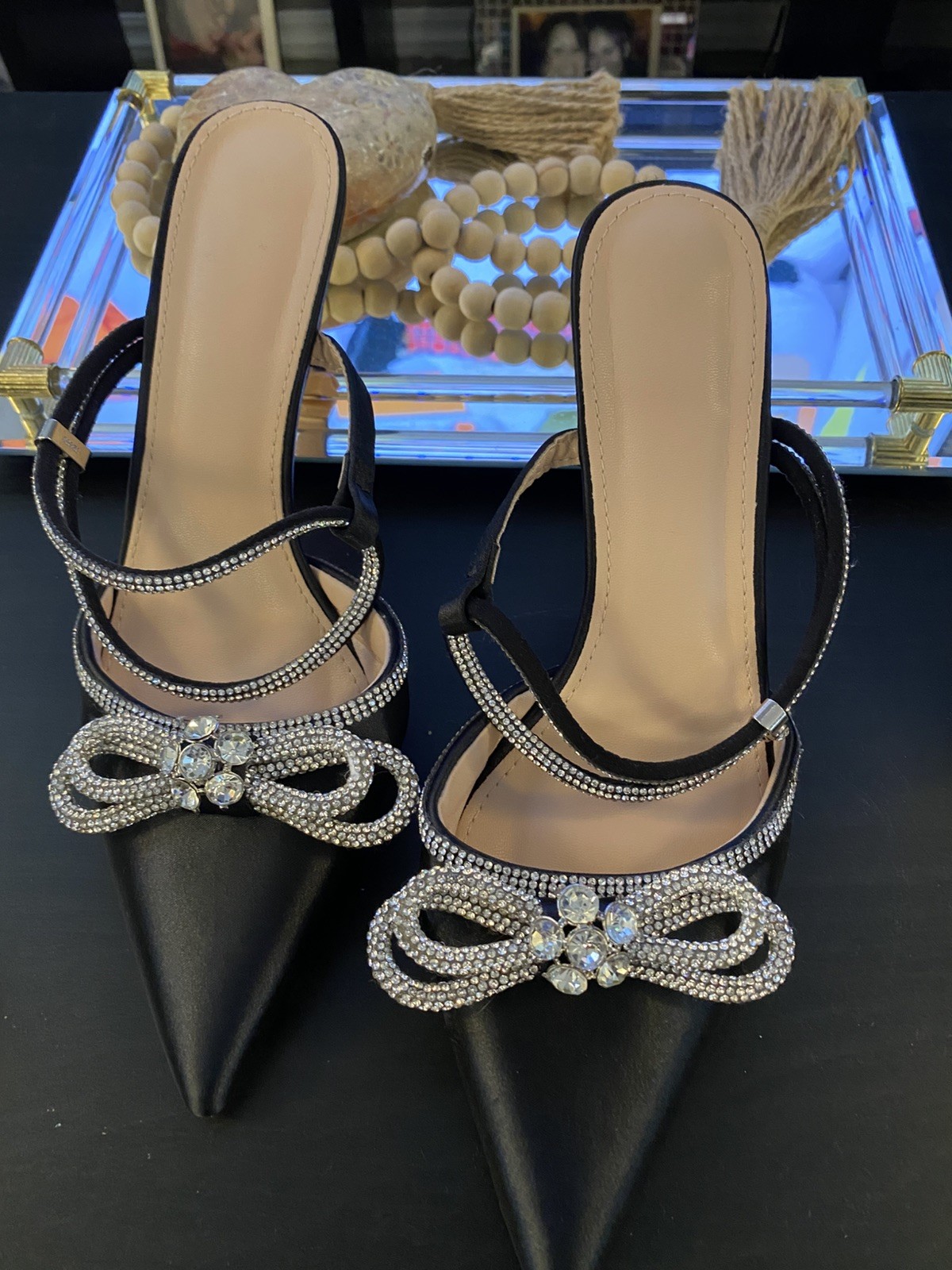 Susanny heels with bow And rhinestones, black, size 7.5