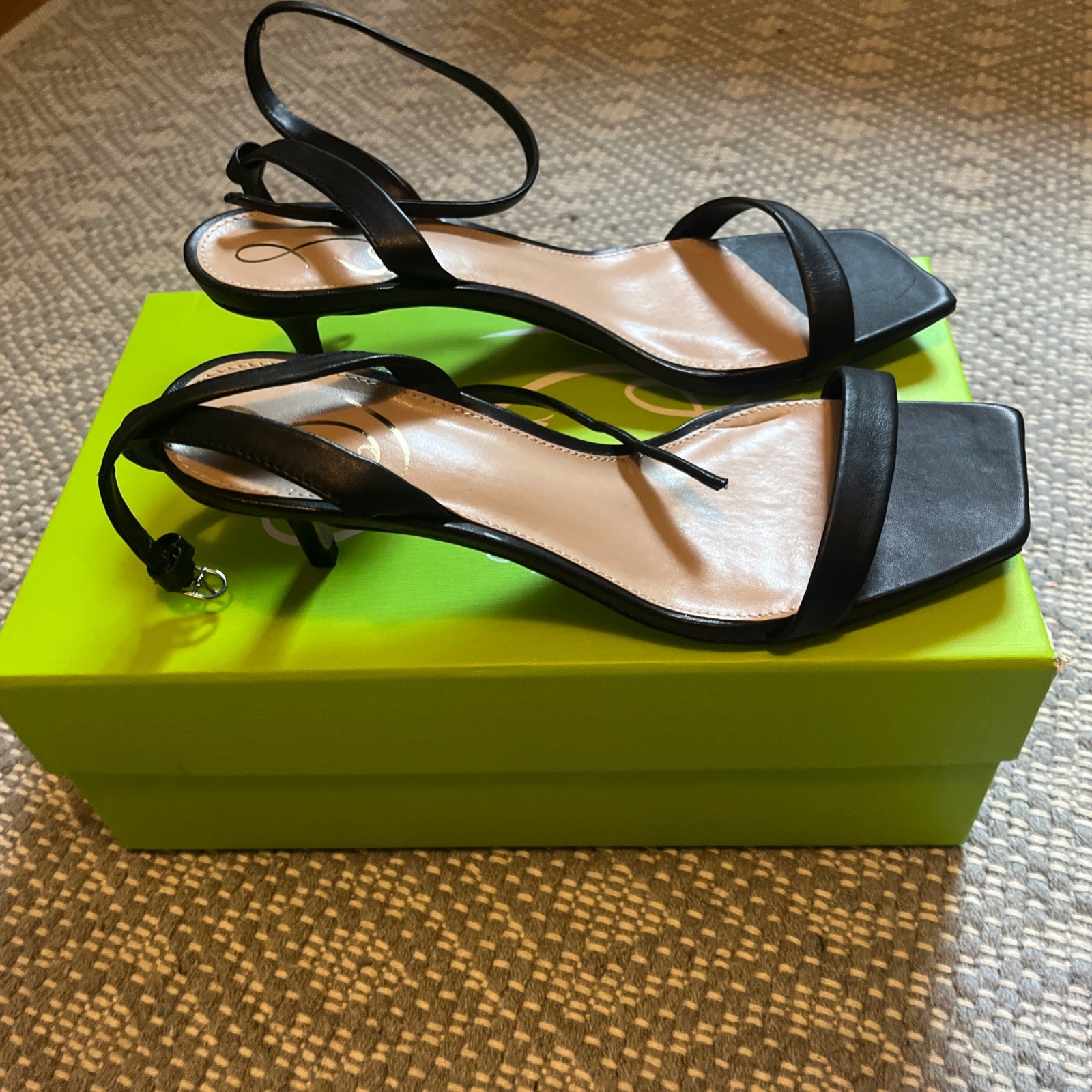 Sam Edelman Rayelle Modern Black 8 Ankle Strap Low Kitten Heel Dress Sandals