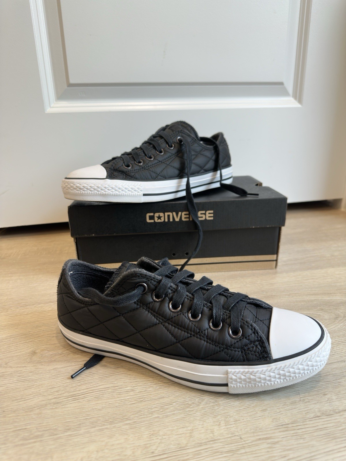 Converse Chuck Taylor “Quilted Black” All Star OX Shoes – Men’s 6 / Women’s 8