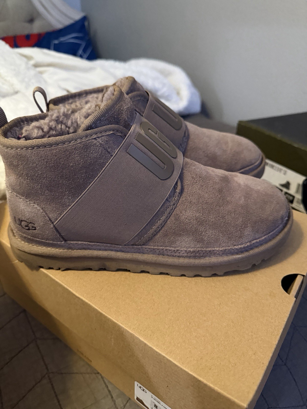 UGG Classic Mini Light purple Suede Shearling Lined Slip-On Ankle Bootie 8w