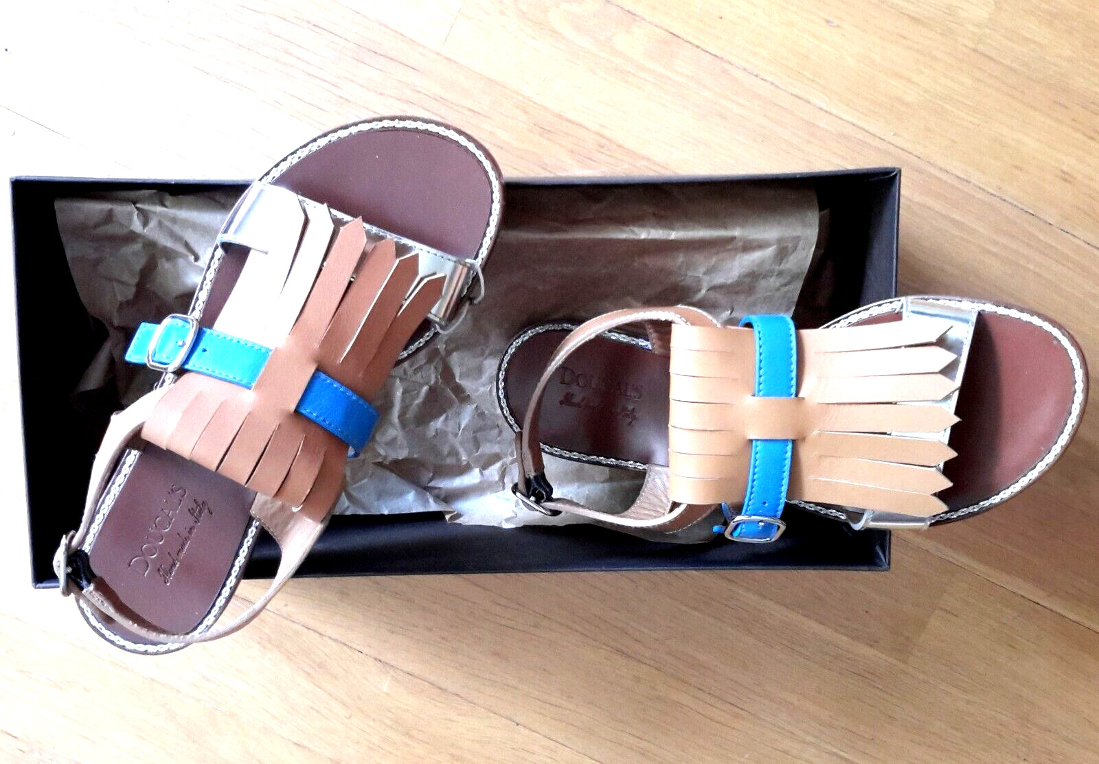 NEW DOUCAL’S LUXURY ITALIAN DESIGNER sandals moccasin tan blue silver IT35 US5 3
