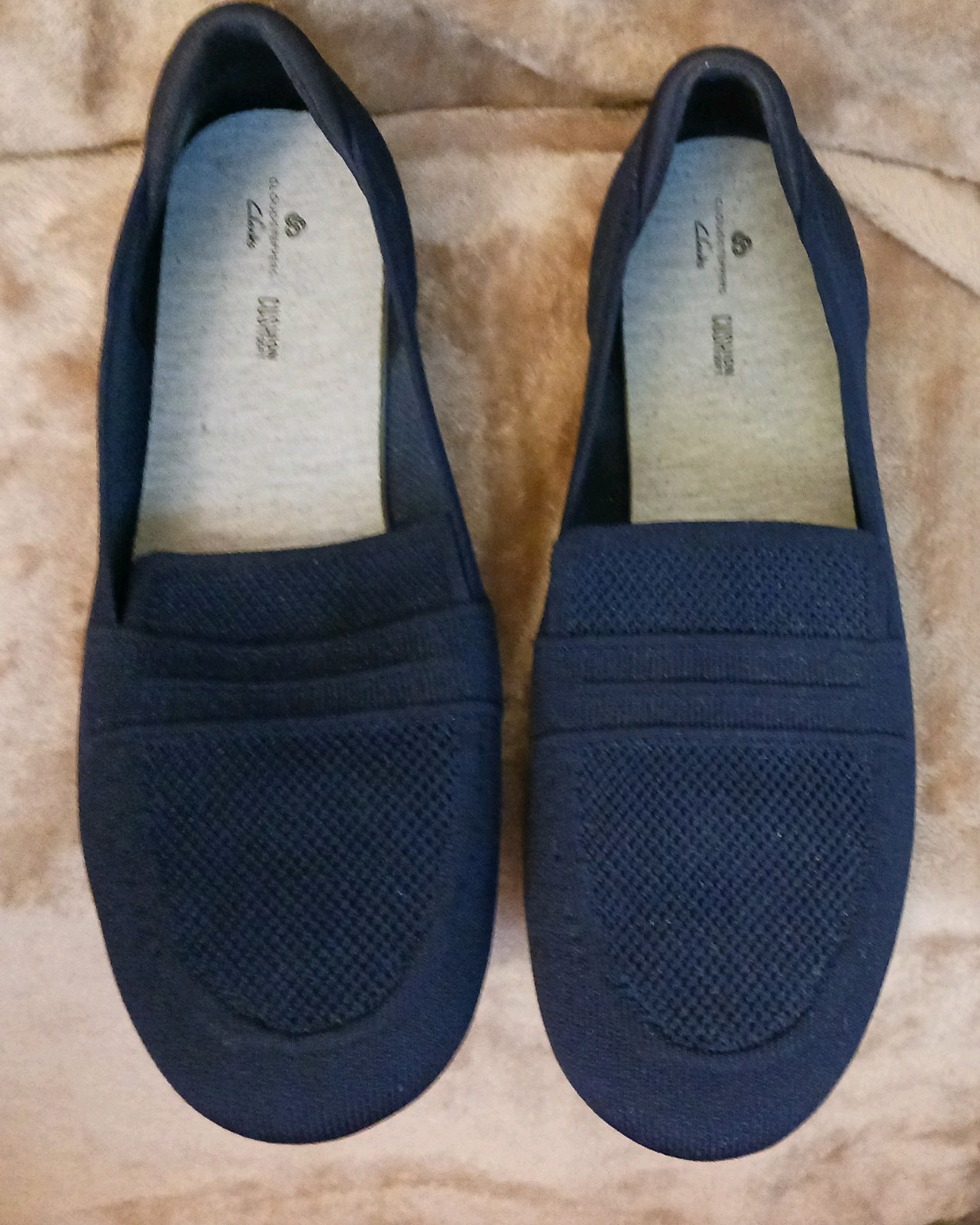 Clarks Womens Shoes Size 12W Wide Blue Loafers Slip On Memory Foam Cushion Soft