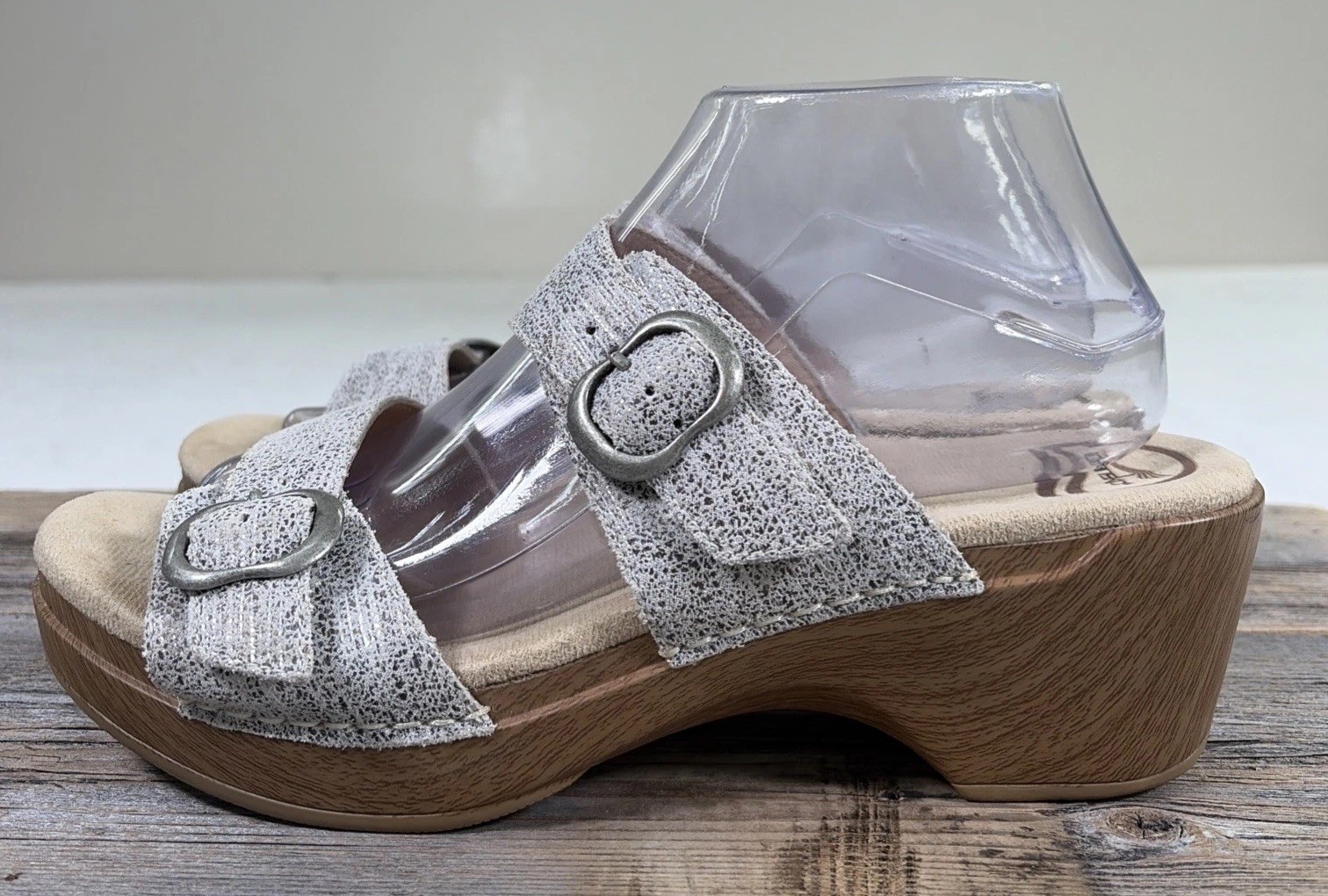 Dansko Sophie 40 9.5-10 Taupe Beige Leather Wedge 2 Buckle Strap Sandals Summer