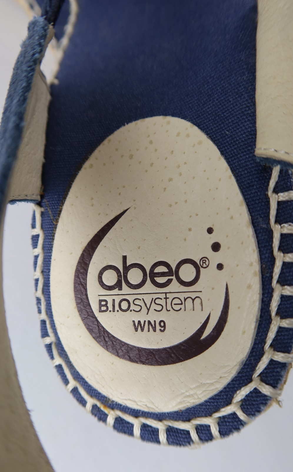ABEO Delano Espadrille Wedge Peep Toe Sandal Sz 9 Neutral Navy Blue