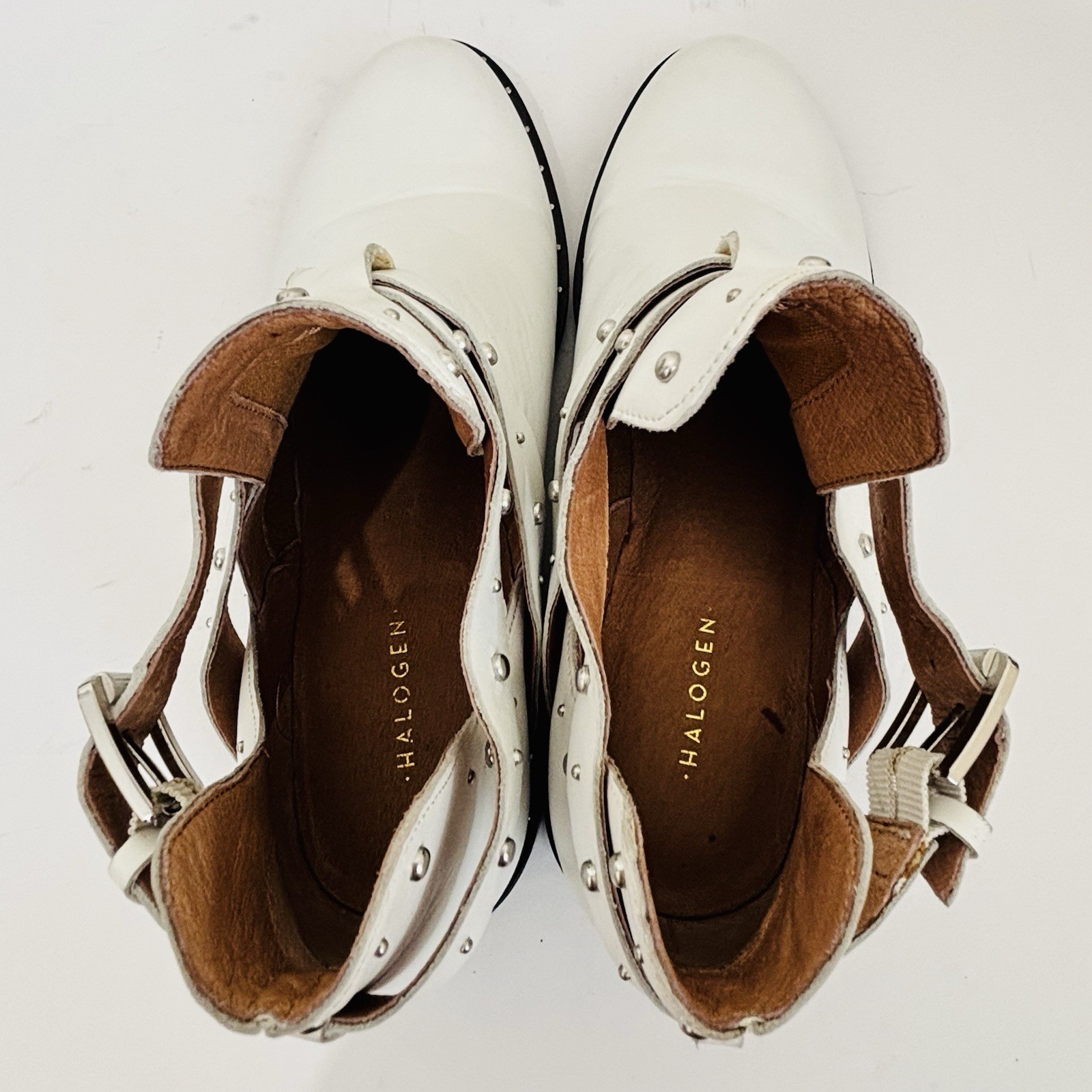 Halogen Hailey White Leather Silver Studded Cut Out Preppy Grunge Ankle Booties
