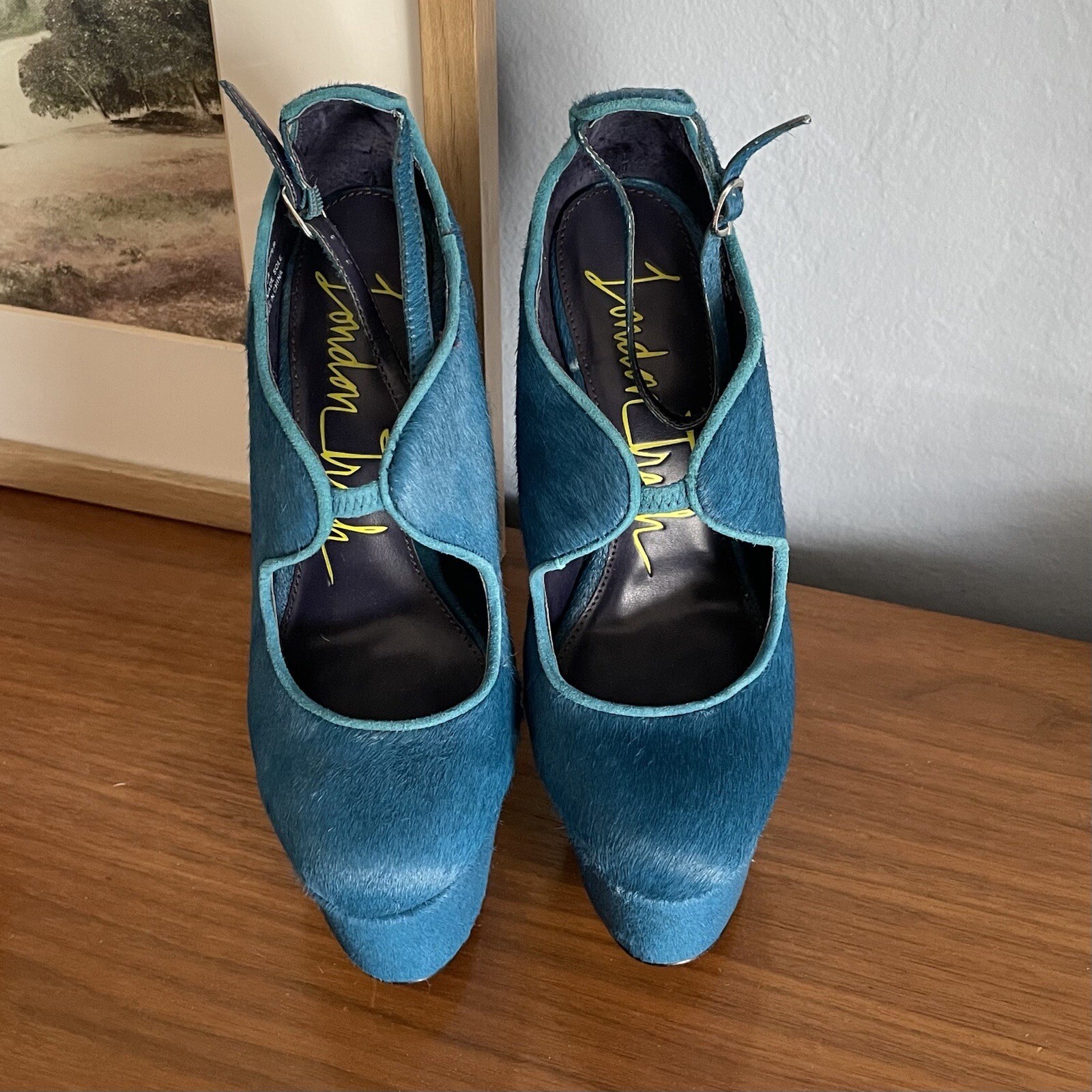 LONDON TRASH CANDY Cutout Haircalf Platform Stiletto Heels Sz 6 Teal