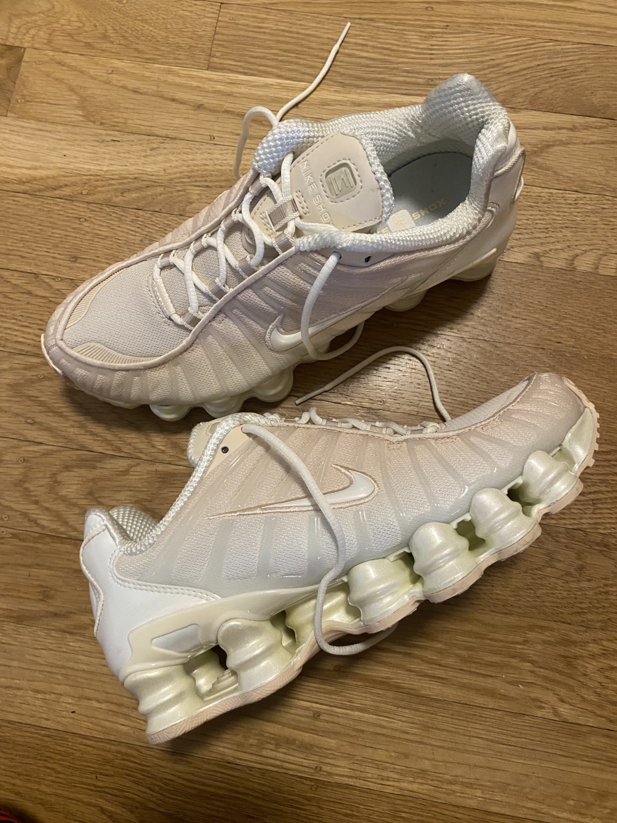 Size 8 – NEW Nike Shox TL Pearl White Particle Pink W