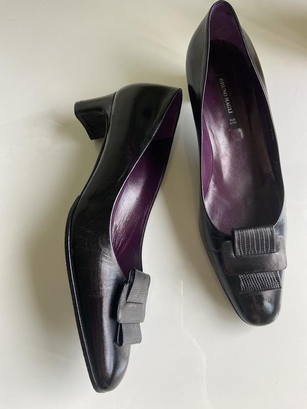 Women Bruno Magli Heels Black Leather 38.5 #M1AV