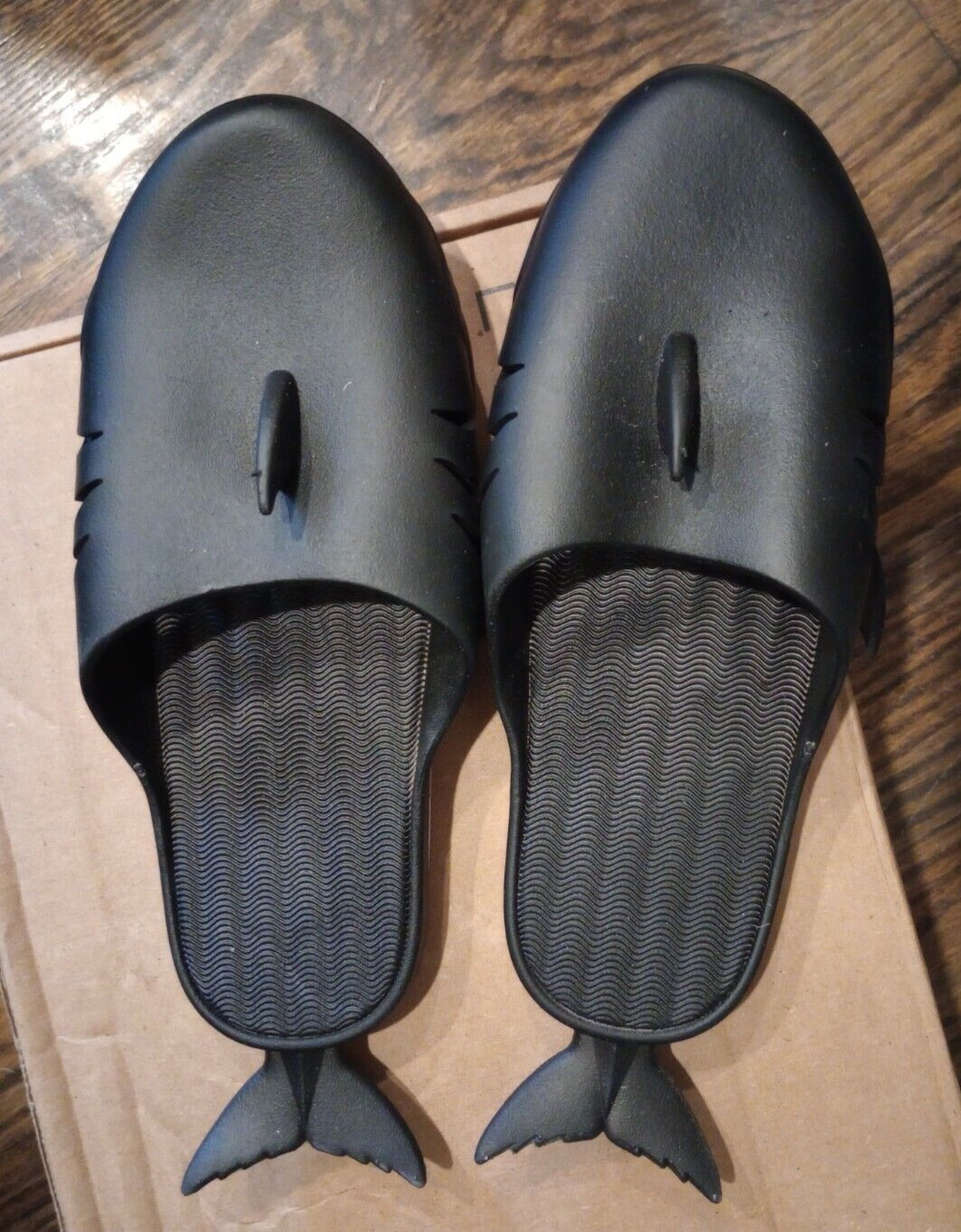 Black Unisex Beach Shark Party Slippers Shoes, Women Size 1 1, Men 10-11, EU 44