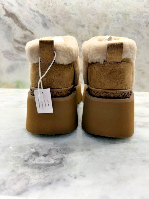 COACH Women’s Christina Signature Shearling CCO35 TOB Pull-On Booties SZ 9B NIB