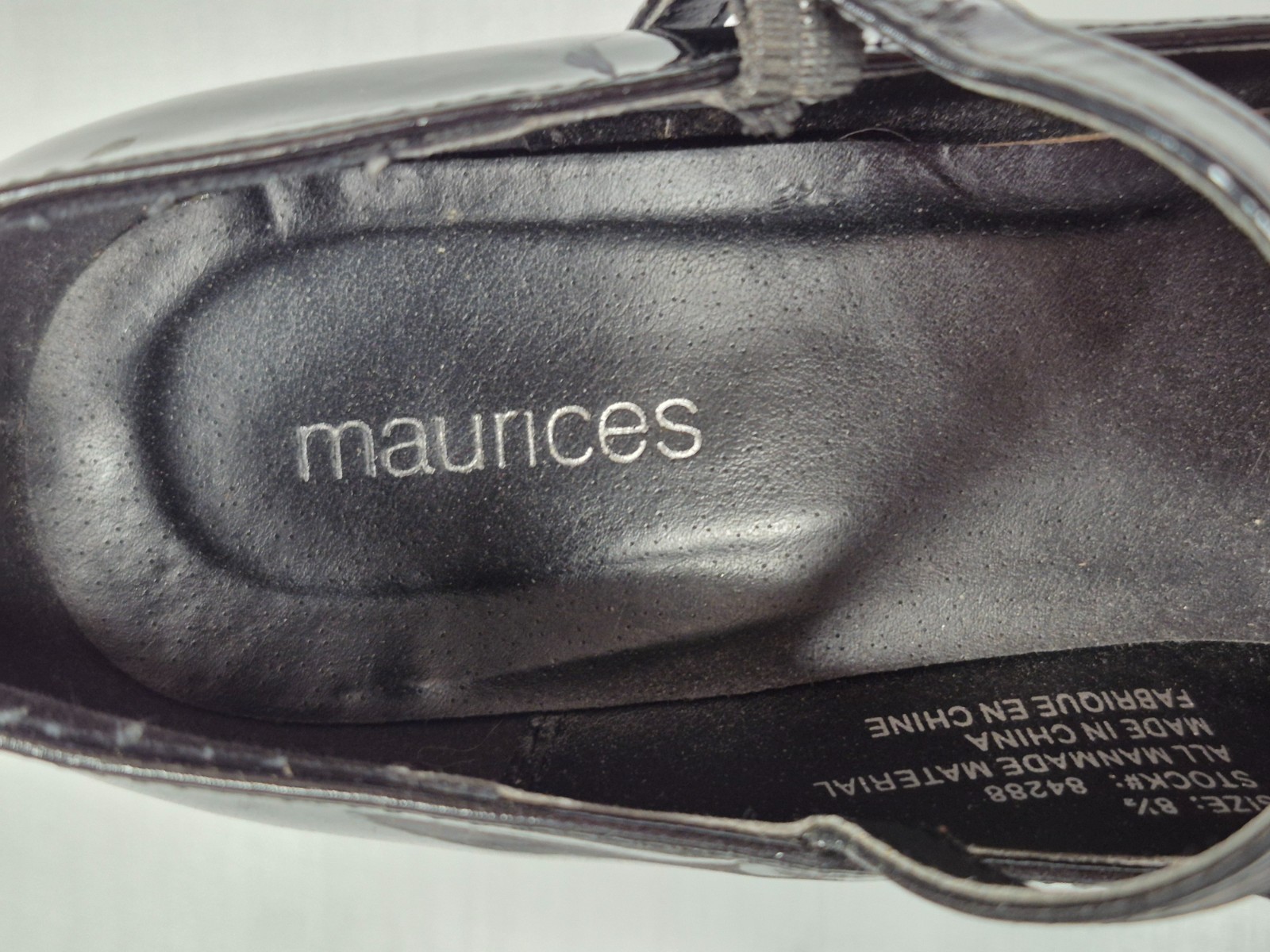 Maurice’s Black & Tan Heels (8.5) Instep-Strap Man-Made 4.25″-Heels