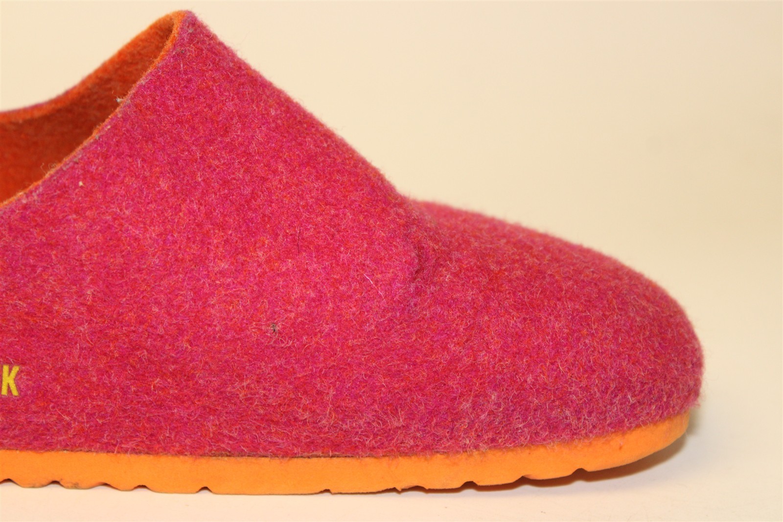 Birkenstock Germany Made Kaprun Happy Fuschia Womens US 6 EUR 37 Wool Felt Clogs