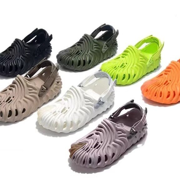unisex Bembury Pollex Clog Men’s Women’s Crocs sandals beach shoes