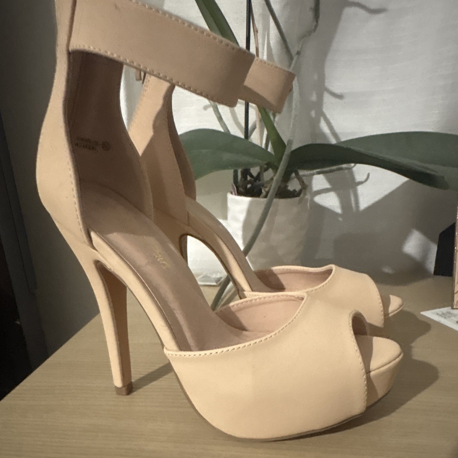 Dream Pairs Women’s Beige Platform Stiletto Heels Ankle Strap Open Toe 6.5