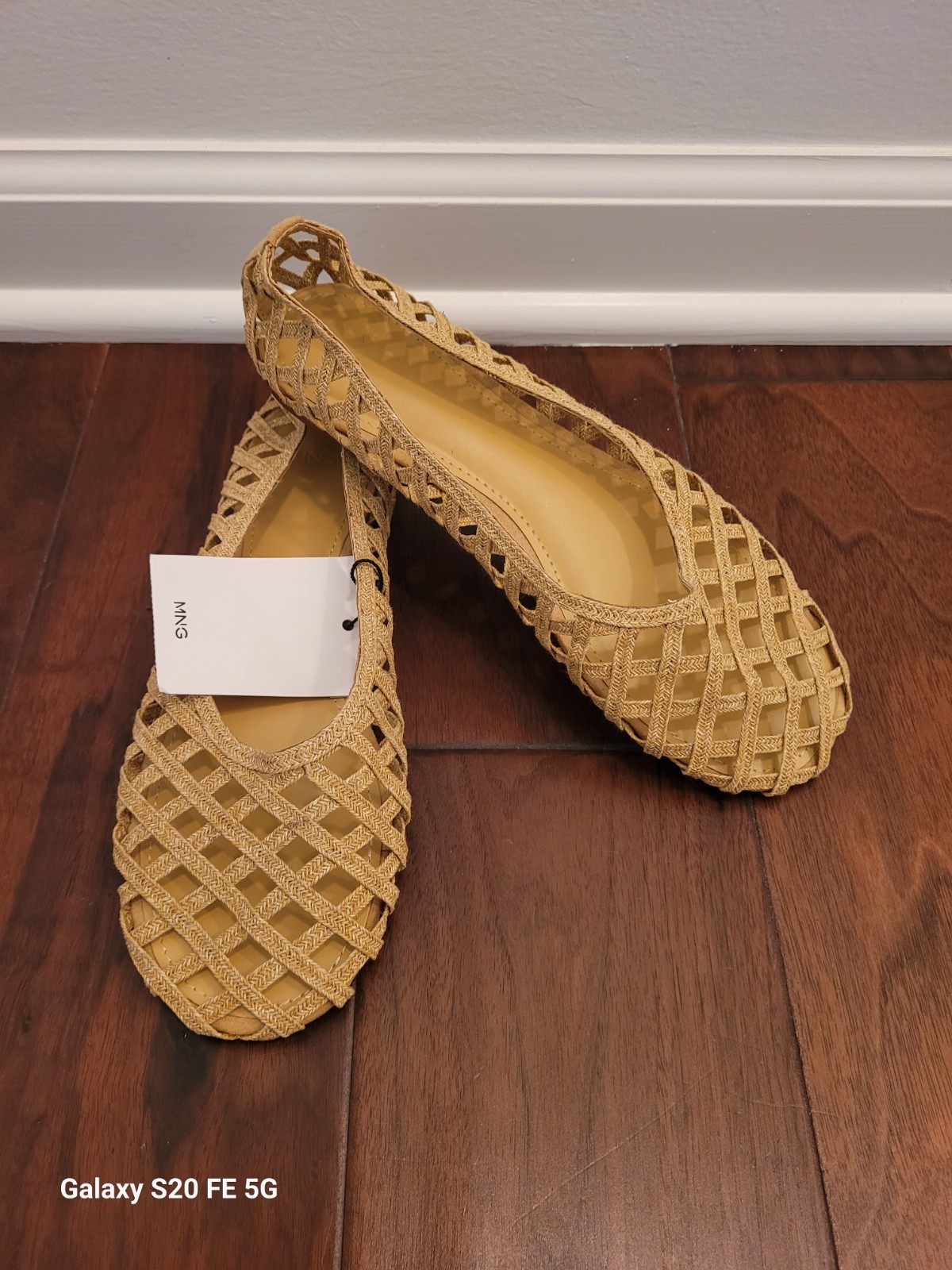 NWT Mango MNG Women’s Mesh Gold Ballet Flats EU 37 US Size 6.5