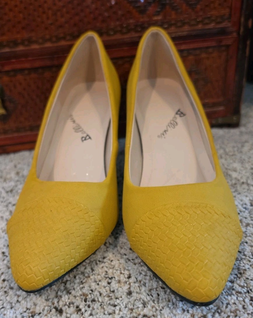 BELLINI ZESTY 3.25″ HEELS SHOES 6.5M GOLD FAUX SUEDE WOVEN LOOK