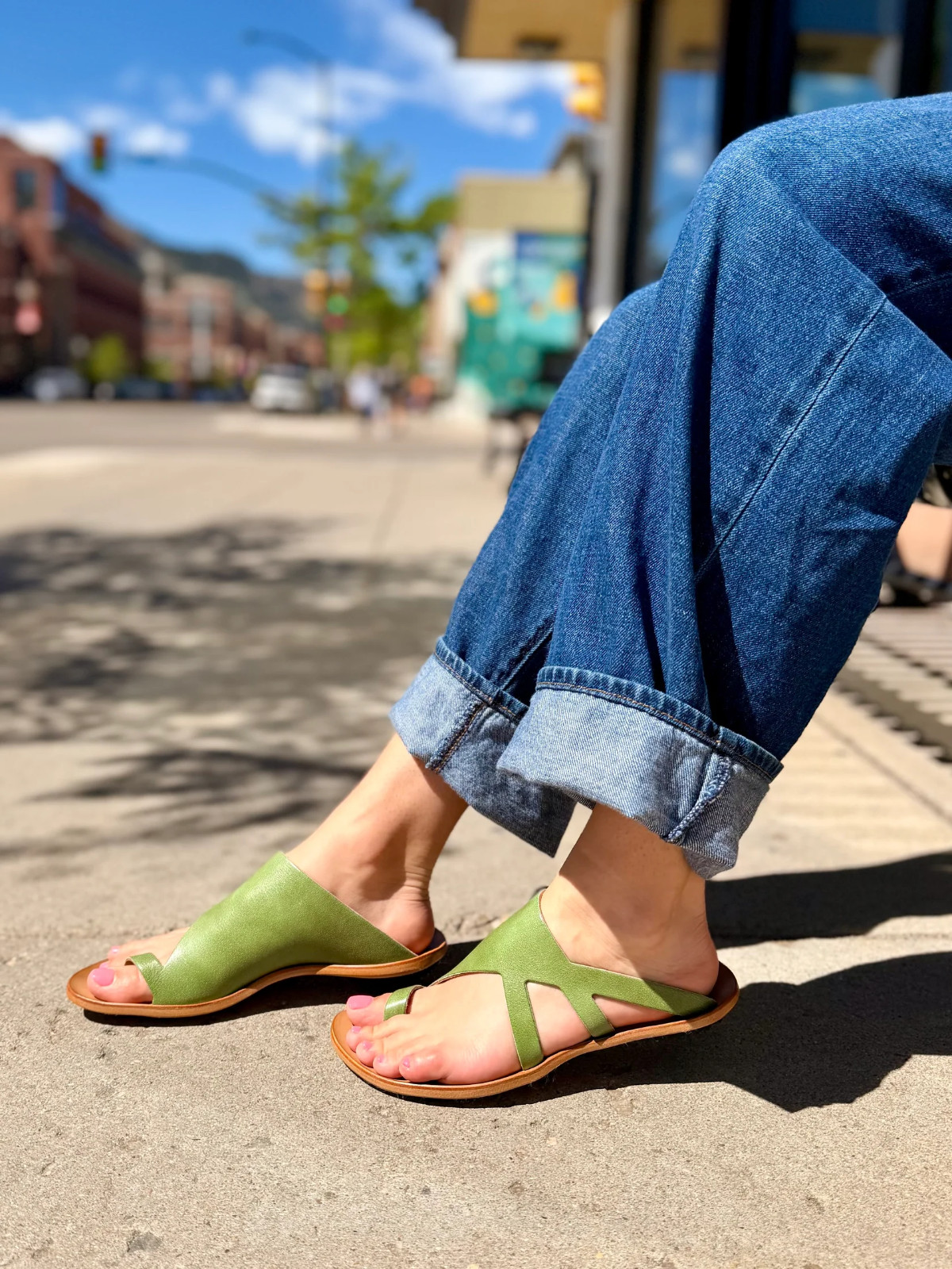 Cydwoq Stone Handmade Slide Sandal in Green