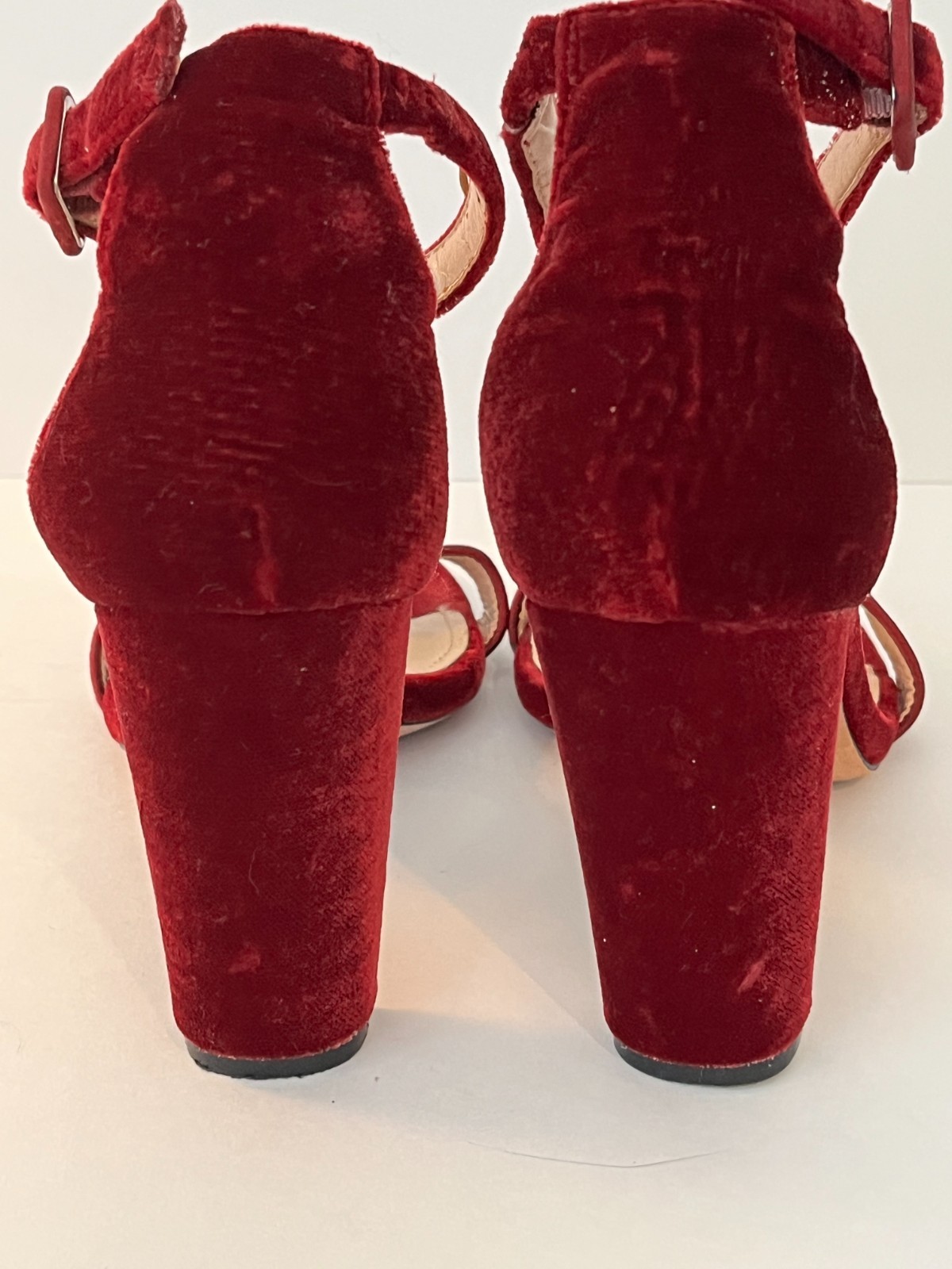 White House Black Market Maroon Velvet 3.25″ Block Heels Ankle Strap Womens 6.5M