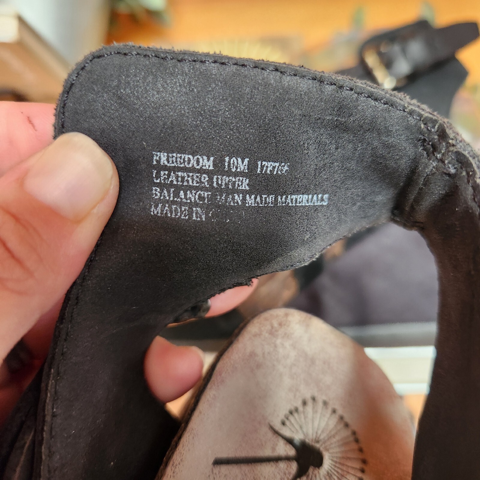 OTBT Freedom Wedge Sandals Strappy Ankle Black Leather Slingback Shoes Size 10 M