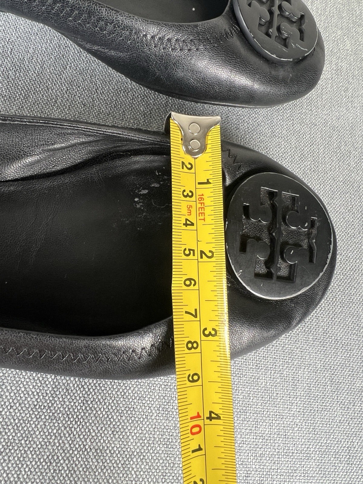 Tory Burch Minnie Travel Black Leather Ballet Flats Metal Logo Medallion No Size