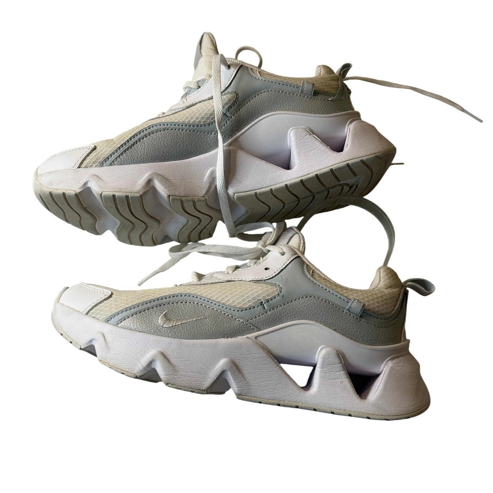 Nike Ryz 365 II White Photon Dust Chunky Platform Sneakers CU4874-105 Womens 8