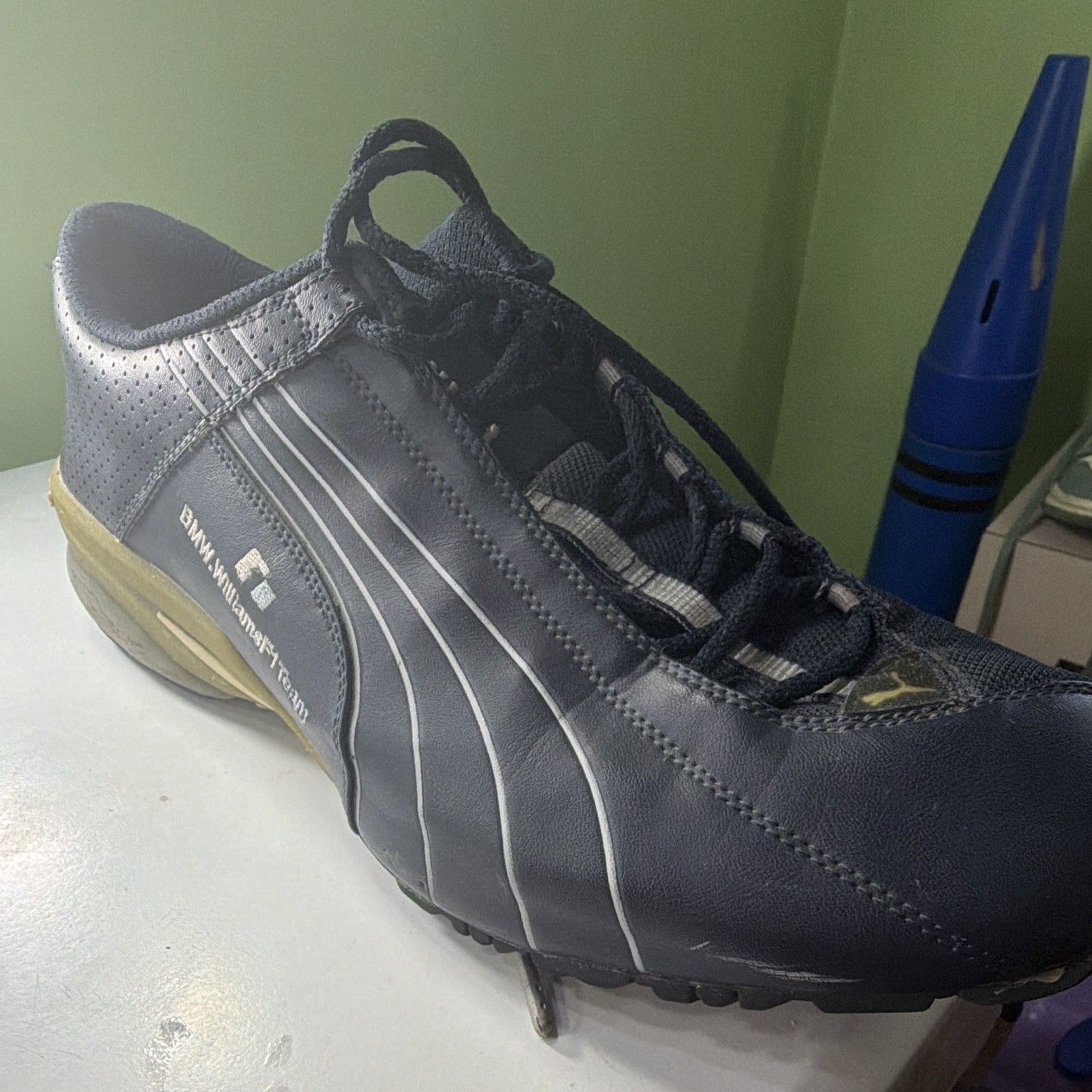 PUMA BMW Williams F1 Team Track Training Men’s Low Top Lace-Up Sneakers