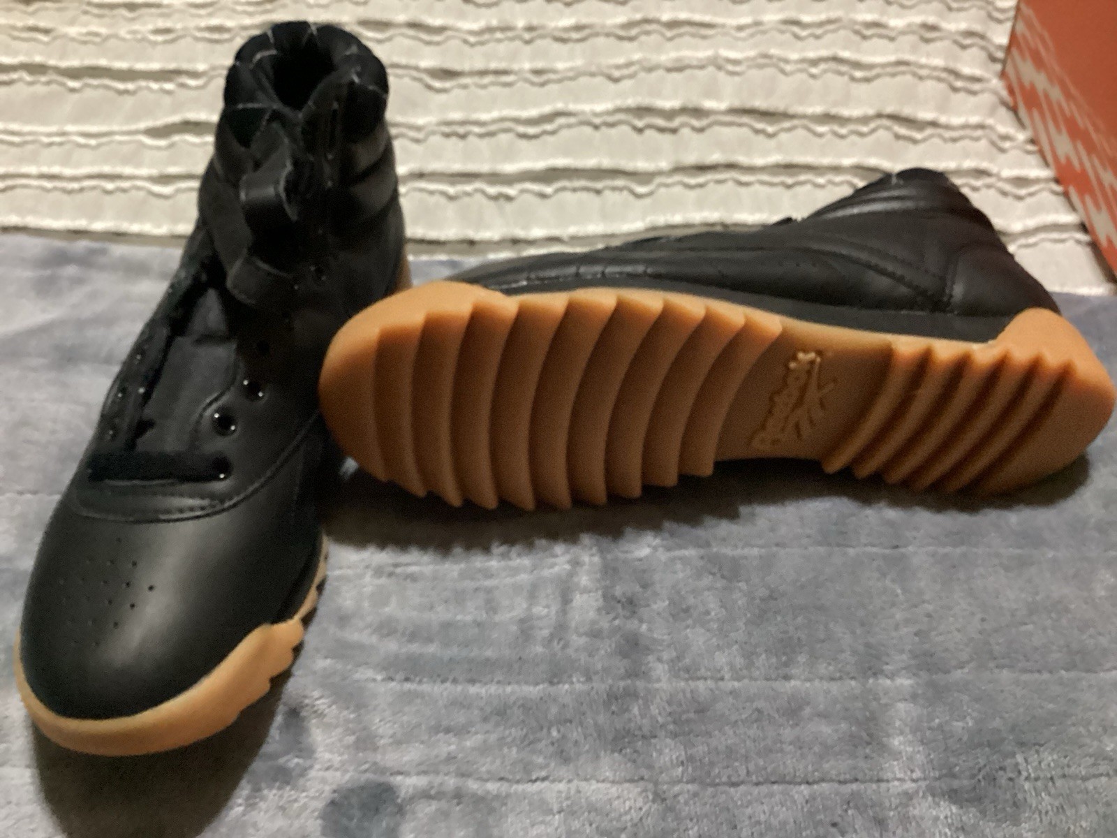 Reebok Women’s Freestyle Hi Ripple Black/Gum High Top Lace-Up Sneakers 32-24854