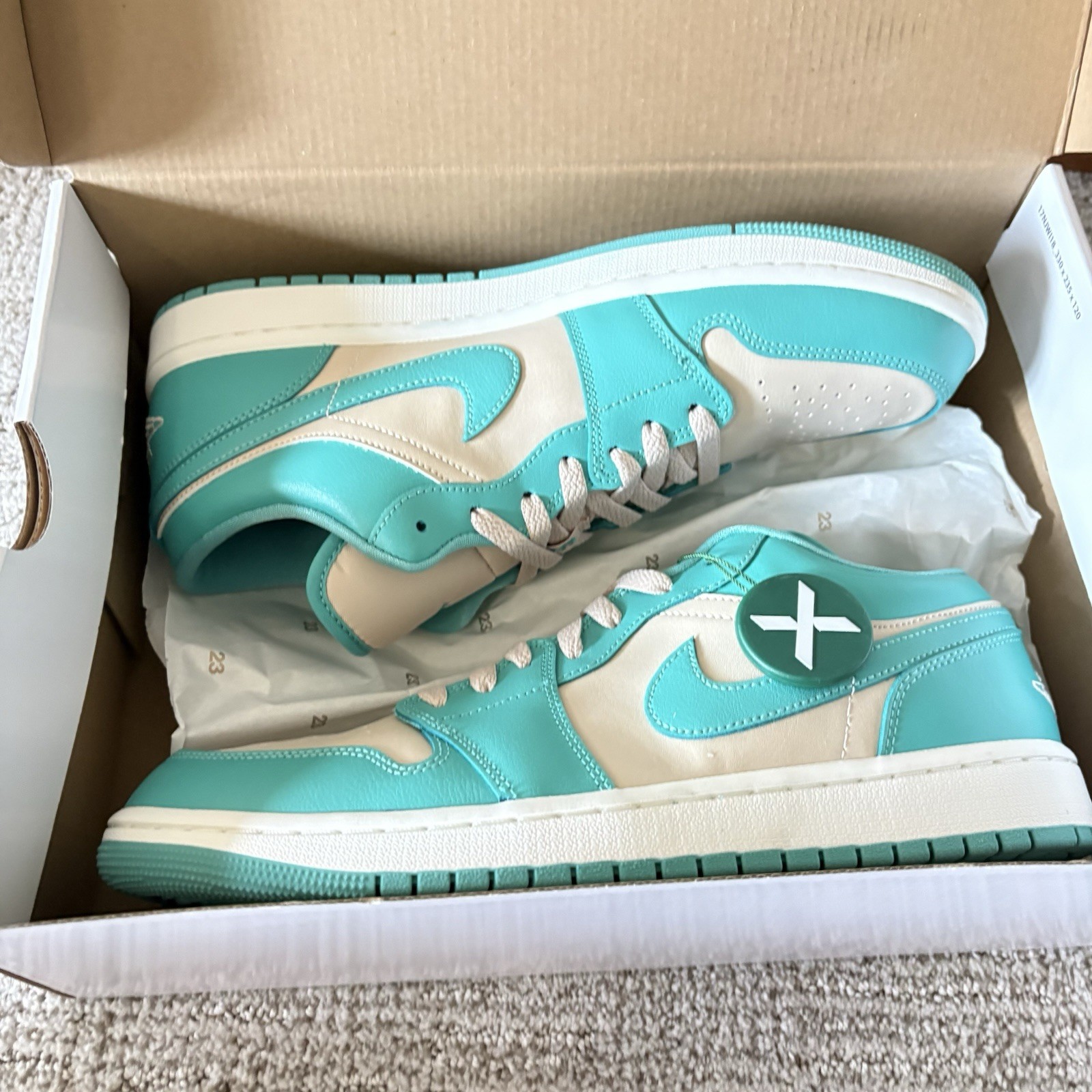 Nike Air Jordan 1 Low Tropical Teal Woman’s Size 12 DC0774-131 Brand New✅