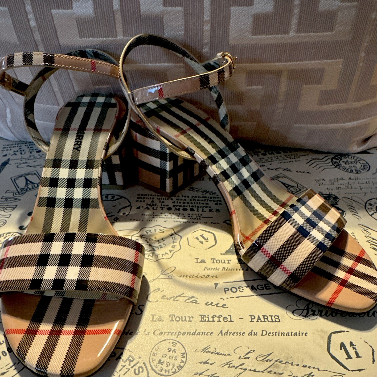 Burberry Cornwall Strap Sandals Women’s Beige/Black/Red/White