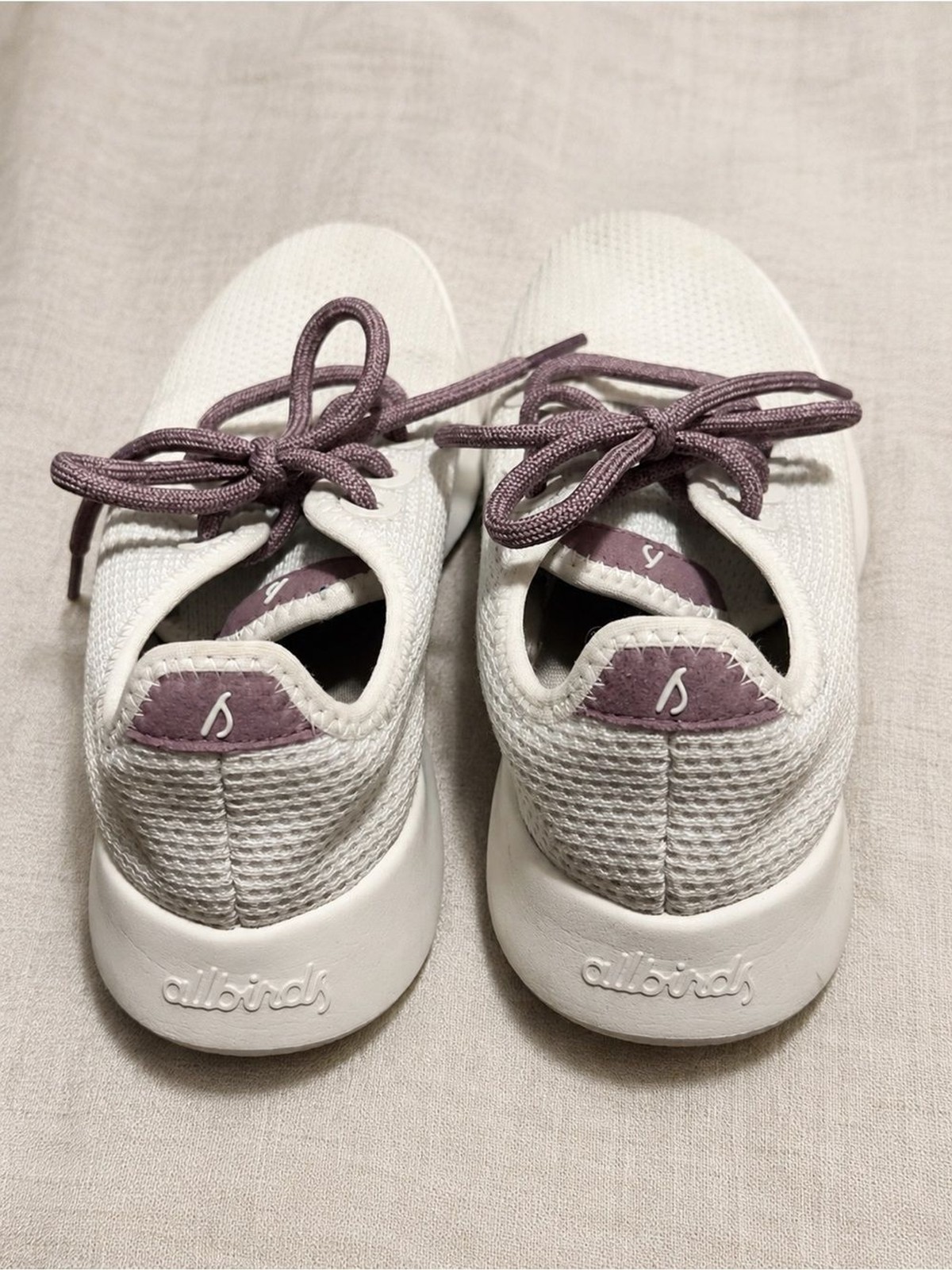 allbirds women’s tree runners white sneakers size 5 purple laces