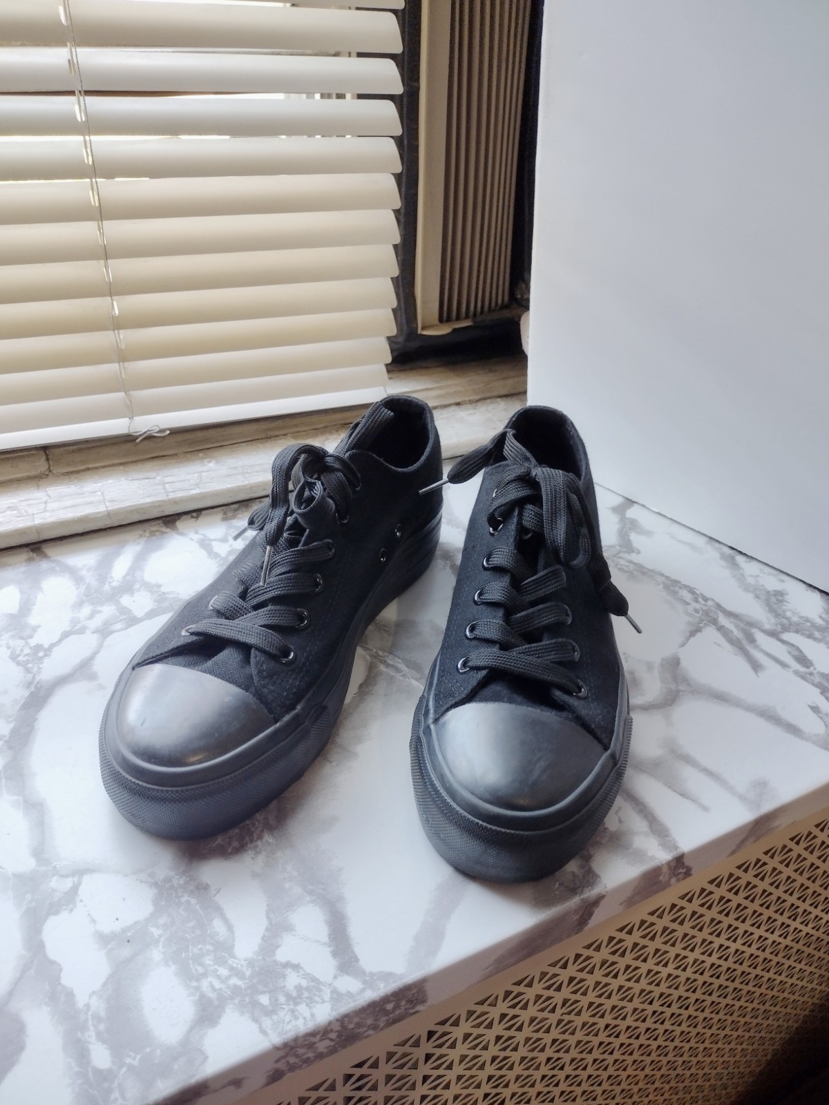 Black Platform Canvas Sneakers Size 9 Unisex For Women And Men