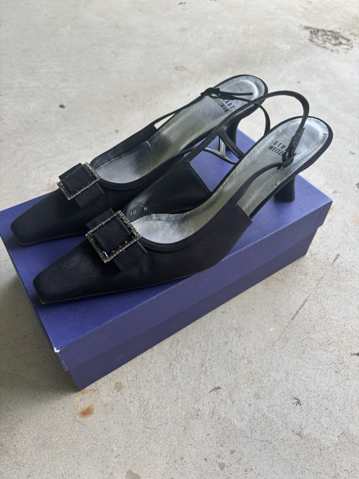 Stuart Weitzman Women’s Pointed Heels Size 9.5