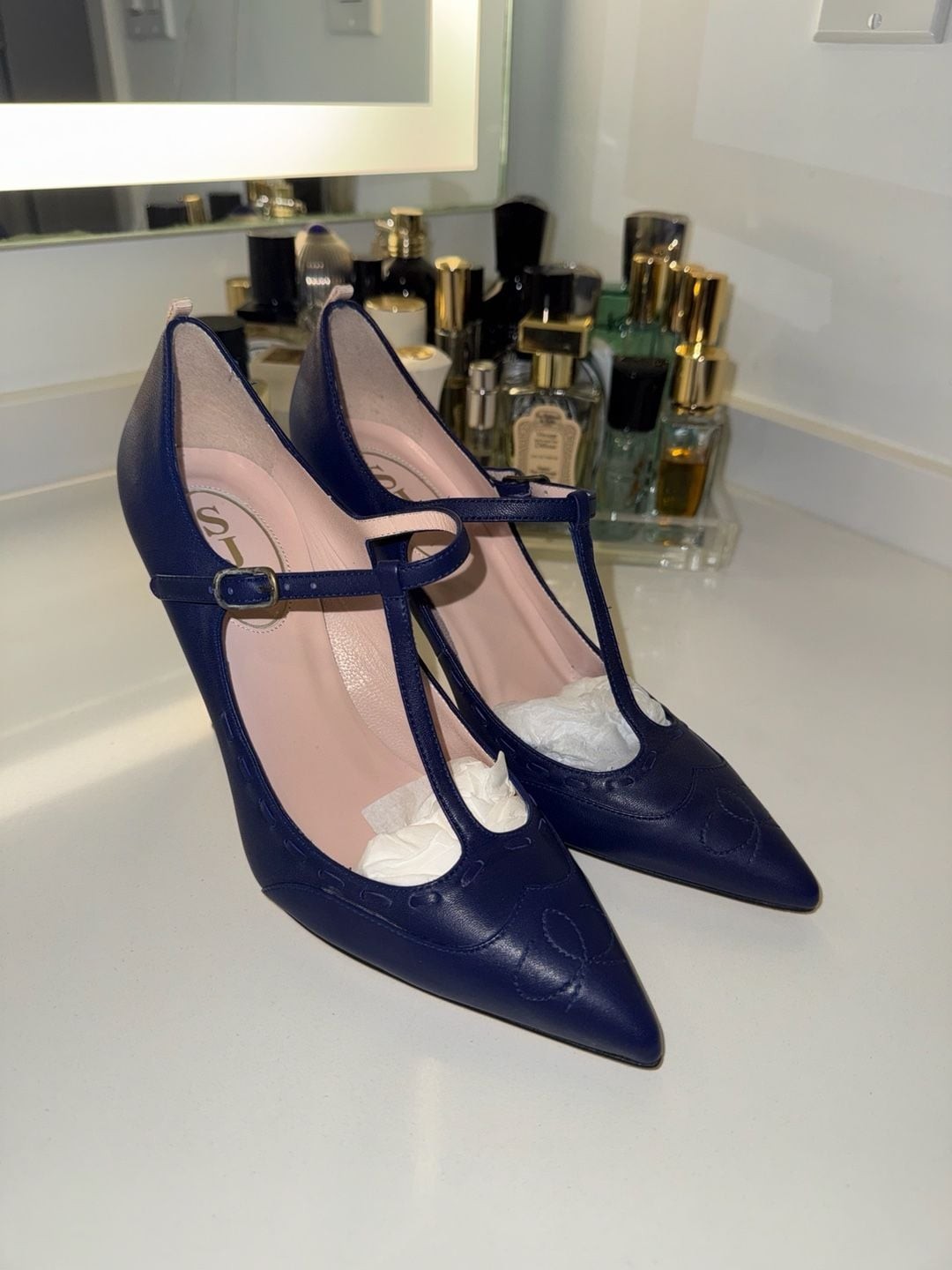 SJP Sarah Jessica Parker Navy Leather T-Strap Pointed Toe Heels Size 36
