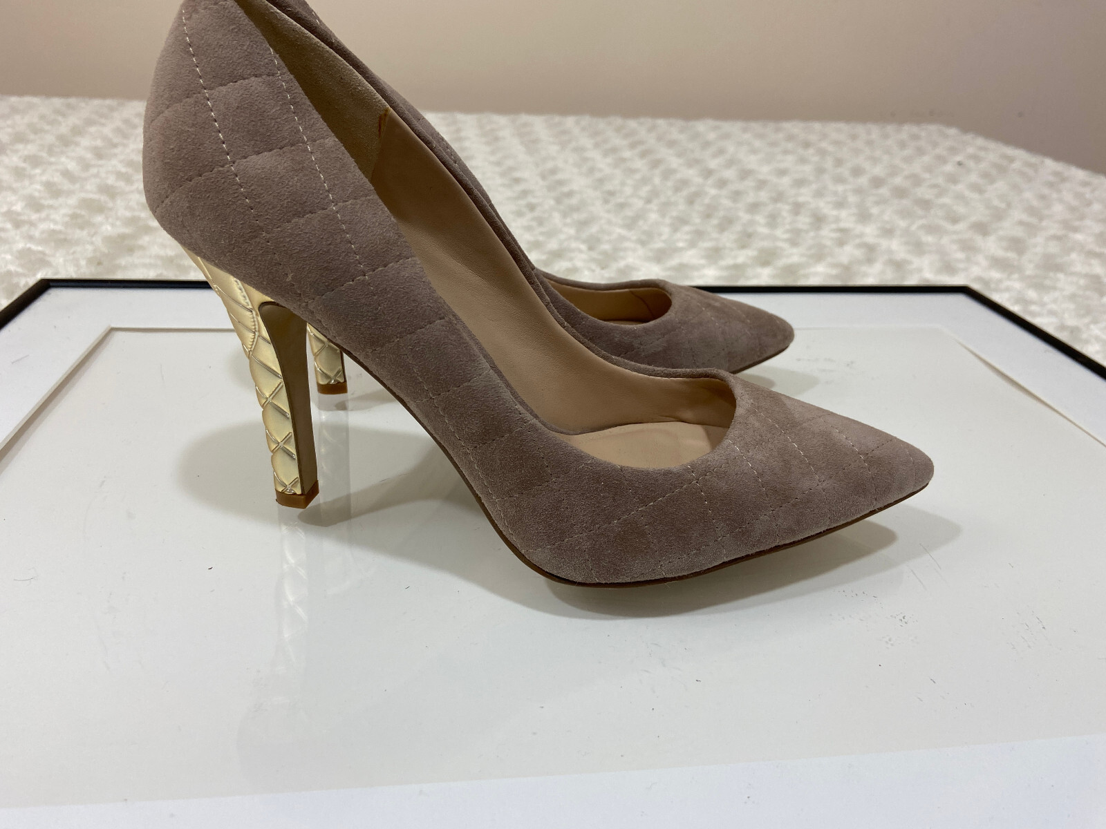 Karl Lagerfeld Paris Women Heels 7.5M Beige Quilted textile Suede 4″ Gold Heels
