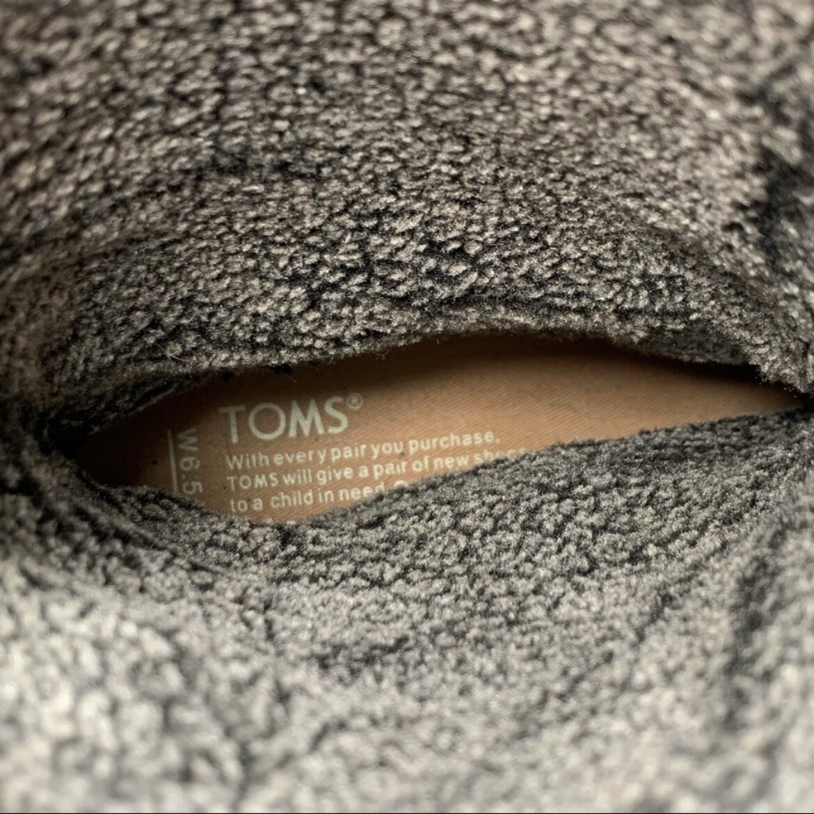 Tom’s Nepal Boho Suede Textile Yarn Chevron Zig Zag Faux Fur Lined Boots 6.5