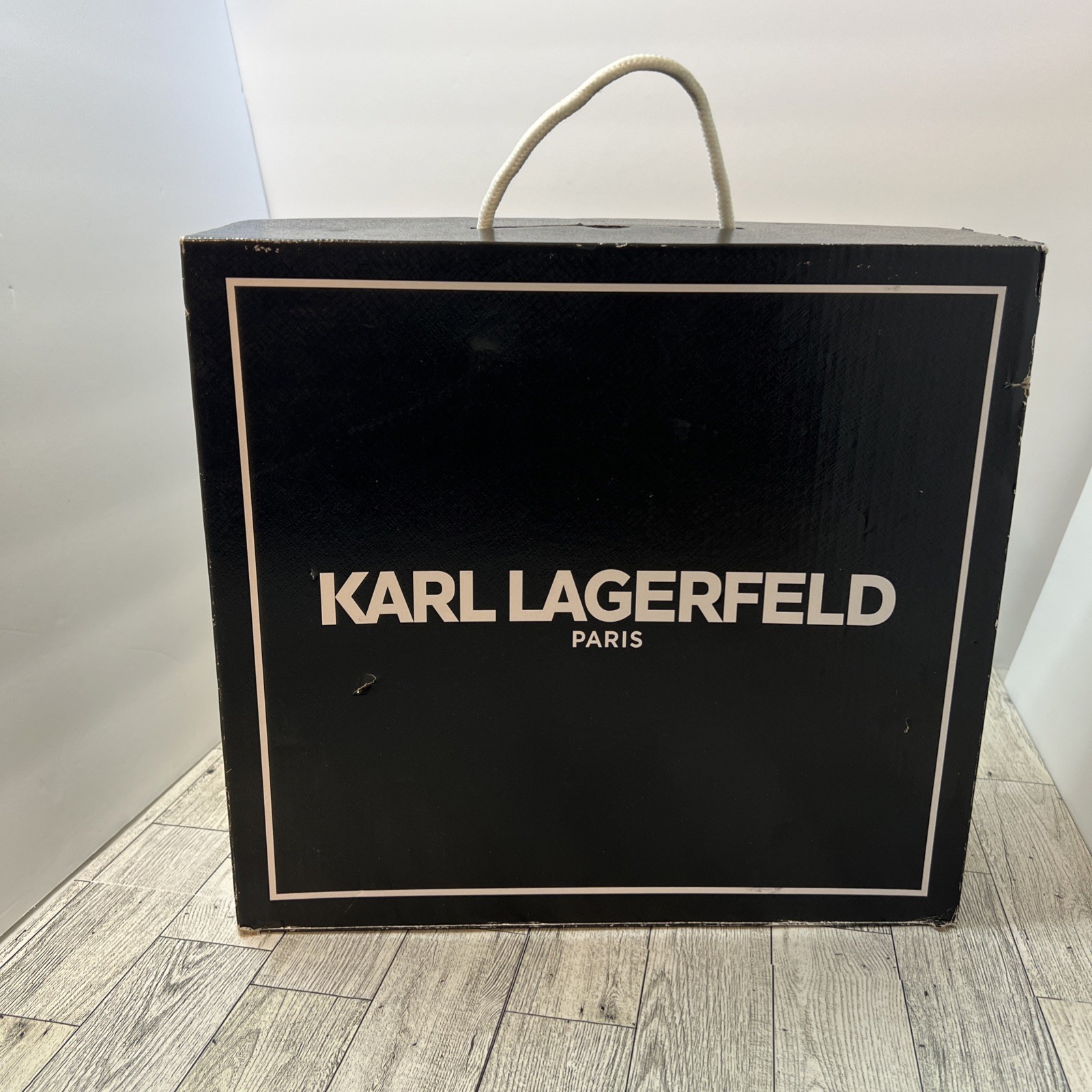 Karl Lagerfeld Paris Blayze Lug Sole Booties – Black, sz 5M NIB