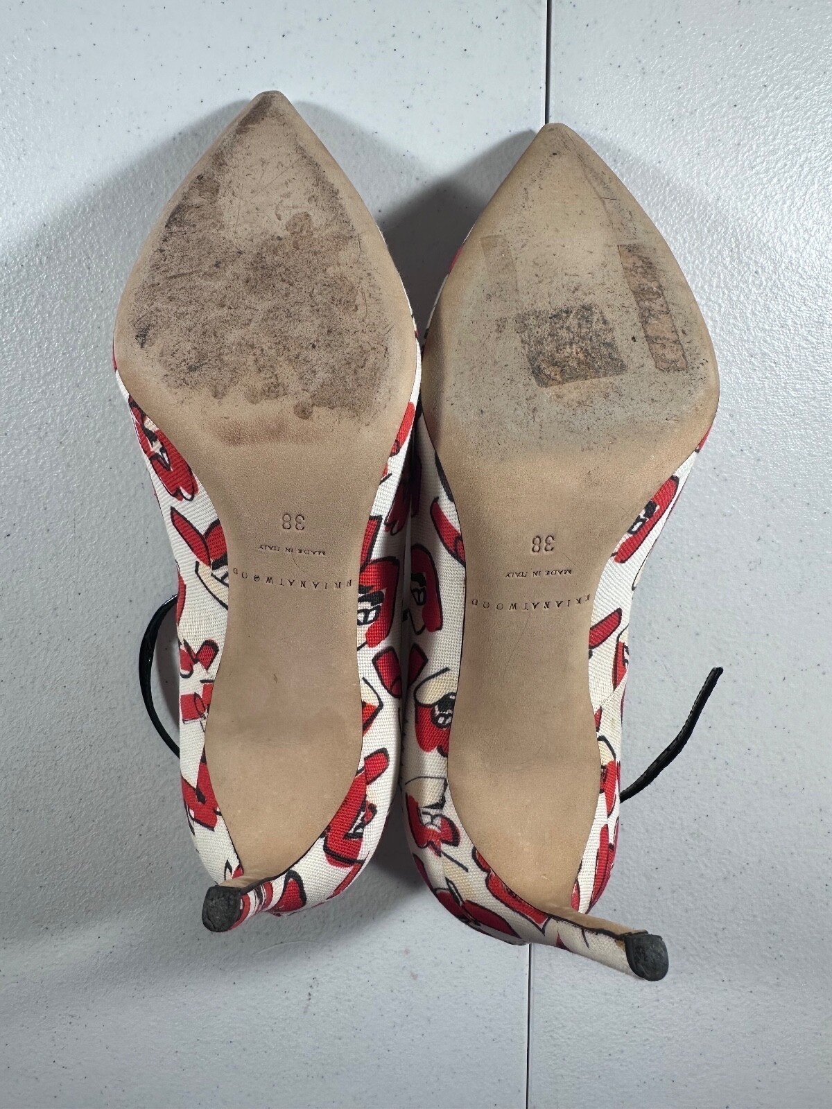 Brian Atwood Donald Robertson Pumps Women 38 Rare Lip Print Statement Heels Art