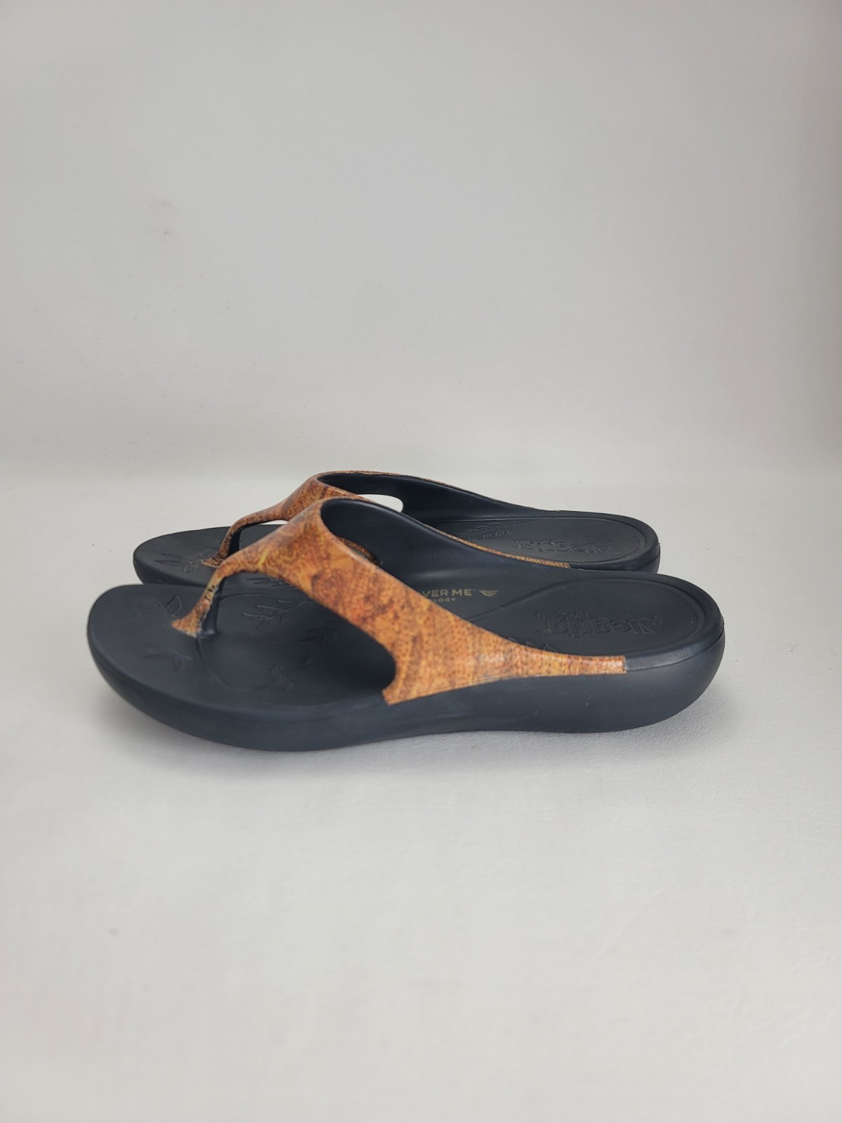 Alegria Ode Black Charmed Recovery Thong Sandals Womens Size 38 7.5-8 NEW