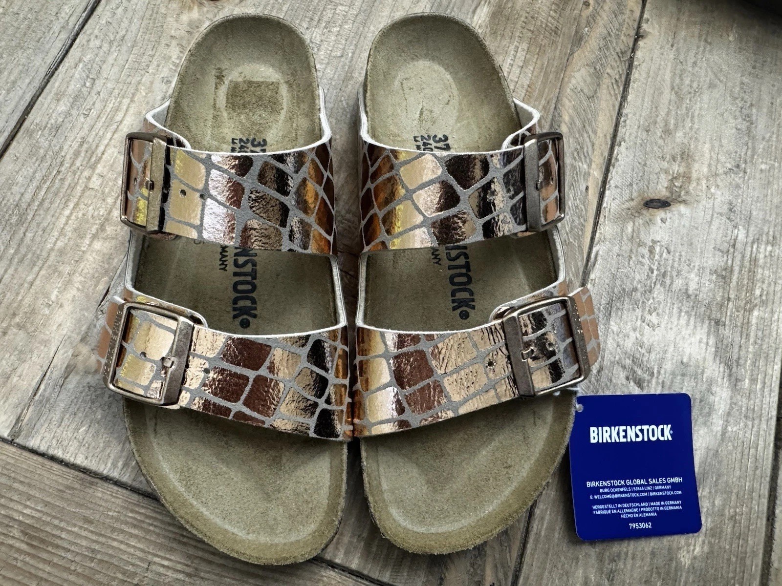 NEW Birkenstock Unisex Adult Arizona Gator Gleam Size UK 37 US 6L $115
