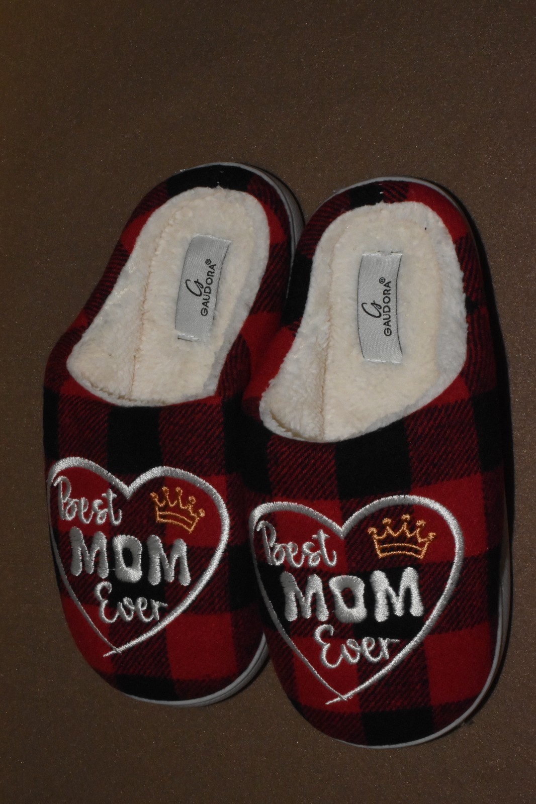 GAUDORA Mom Birthday Gifts for Women – Memory Foam Slippers for Women Size 7-8