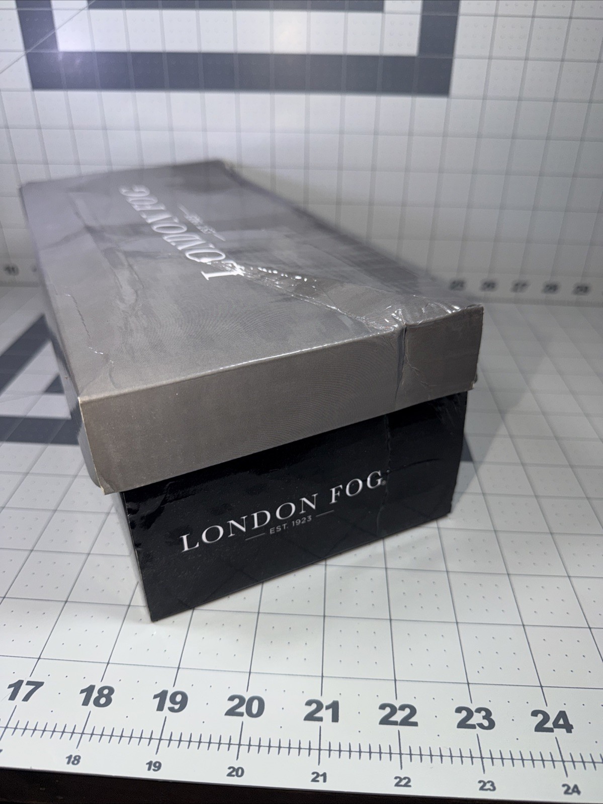 London Fog Chelsea Navy Fabric Flats Size 7.5 ZXK183 New W/ Box Water Resistant