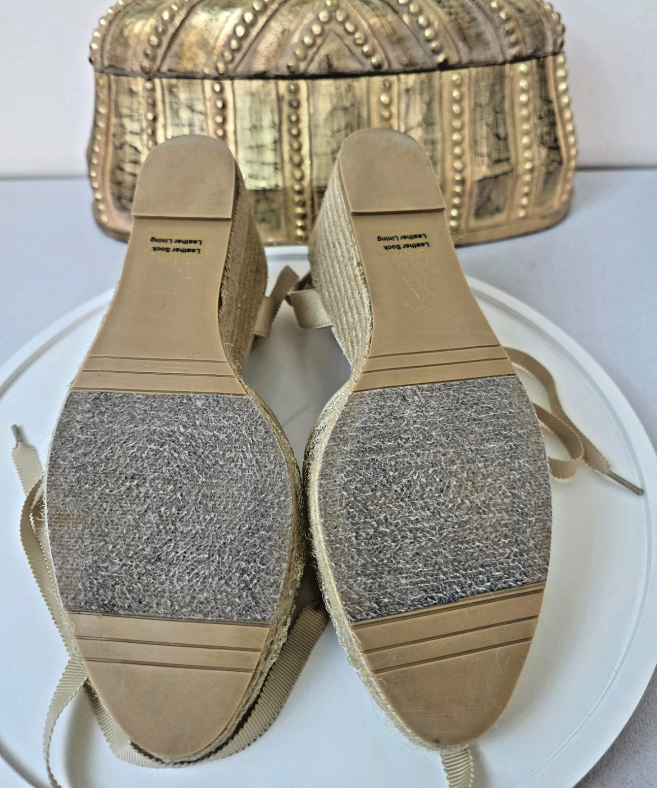 ADRIANNA PAPELL «Penny» Ivory Lace Espadrilles Wedge Natural Barcelona Mesh Sz 9