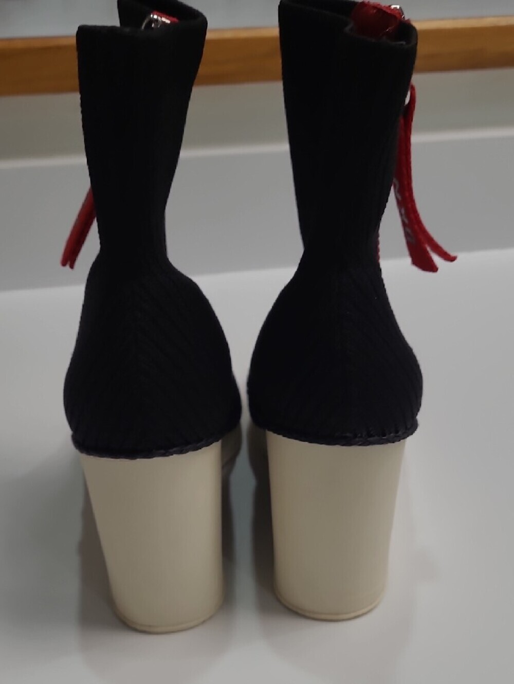 DKNY Black Knit Wedge Sneakers Stretch Sock Boots with Red Zip Trim – Size 9