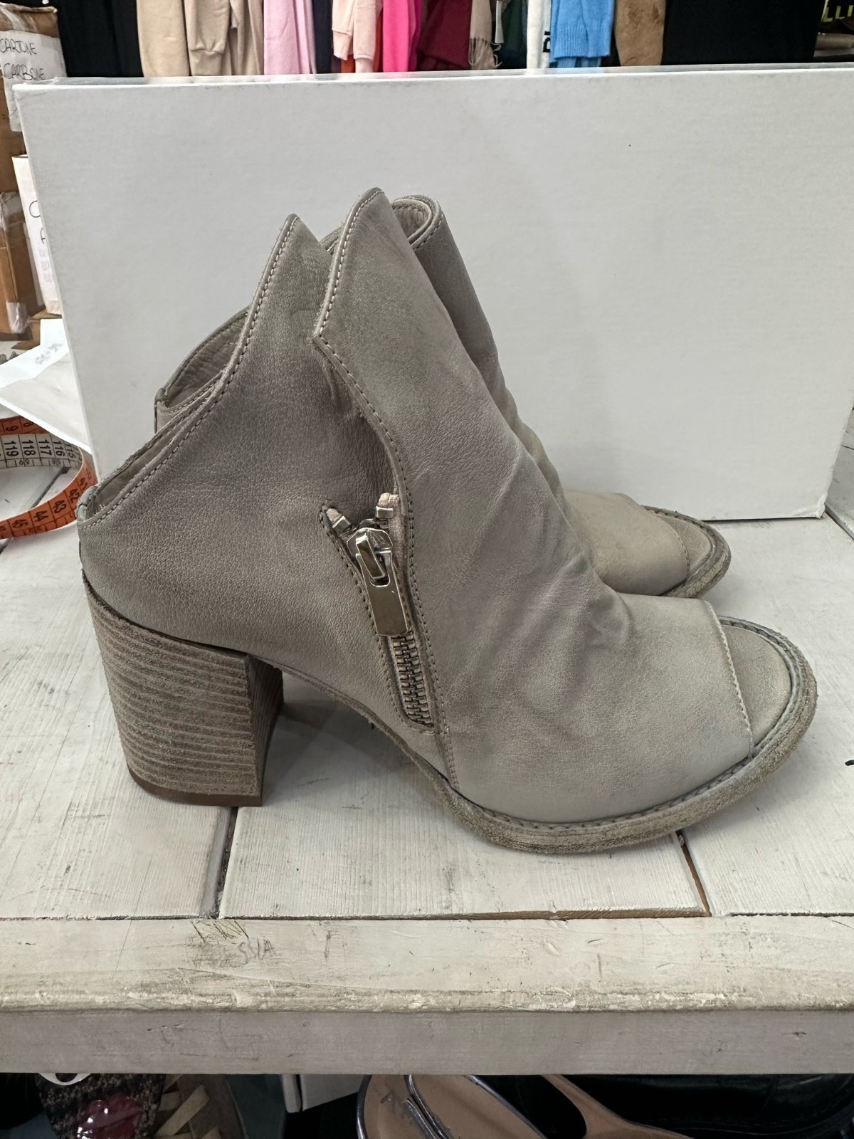 Officine Creative Ankle Boots Genuine Leather Woman SizeEu37 Beige Heel 3 1/8in