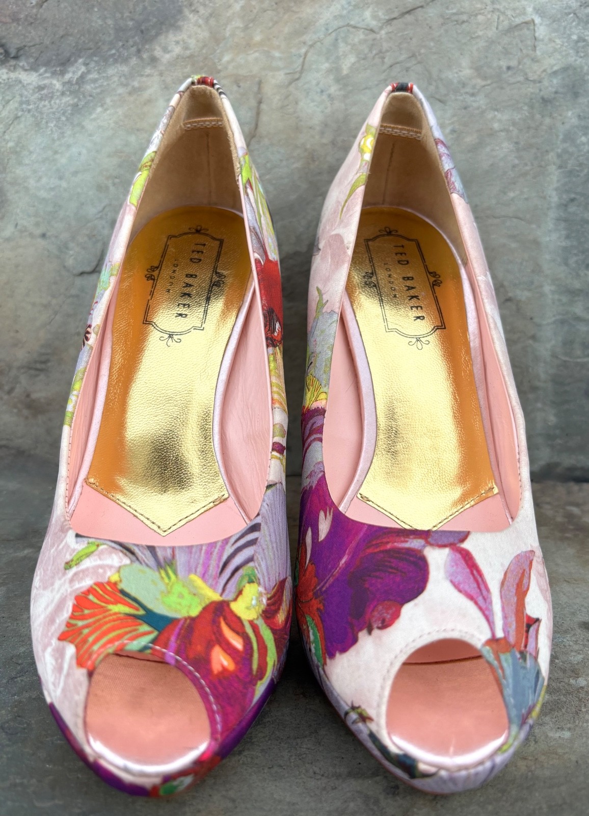 TED BAKER ‘Fluuri’ ( 36/5) Stilettos Peep-Toe Platform Heels Satin Floral Pumps