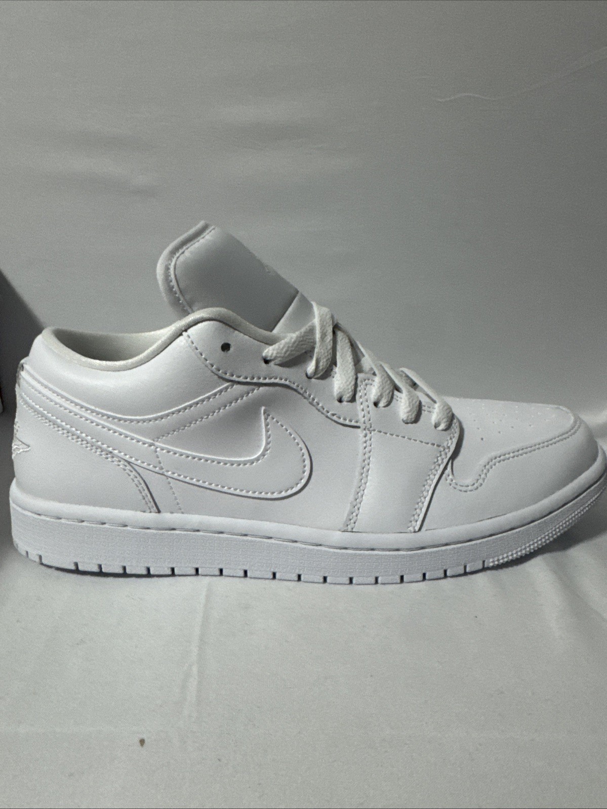 Nike Women’s Size 10 Air Jordan 1 Low (DV0990 111) White Basketball Sneaker