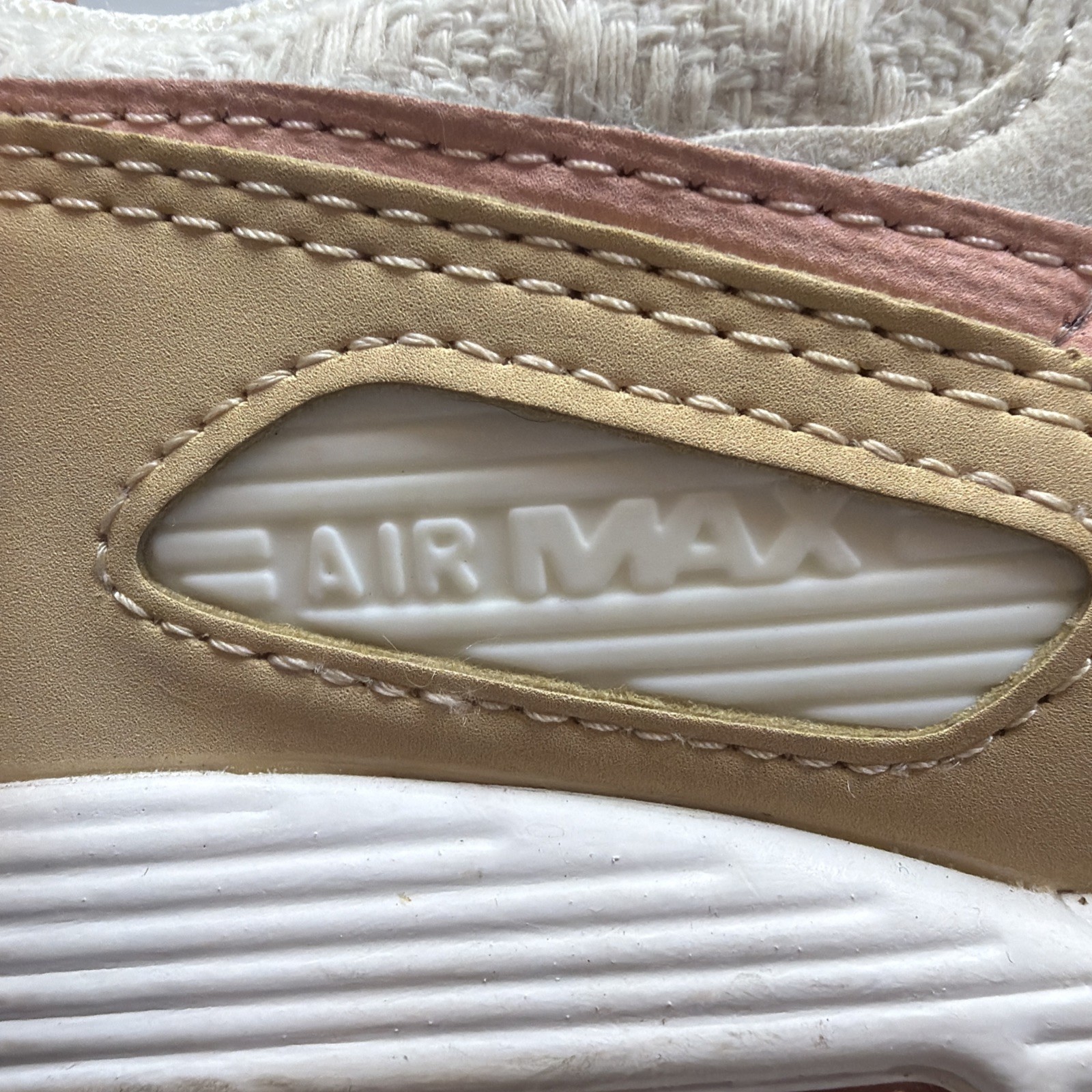Nike W Air Max 90 Sun Club Sail White Orange Beige DJ9997-101 Women’s Size 9