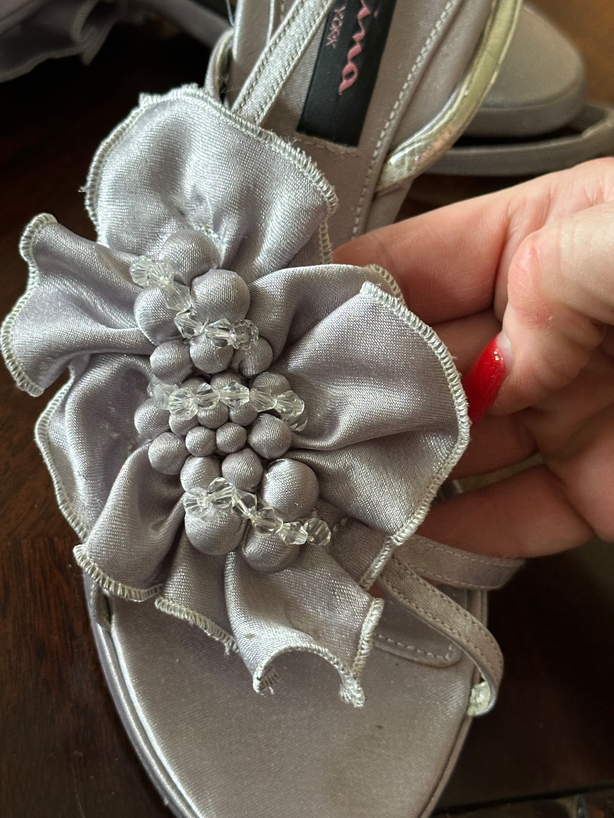 NINA SILVER SATIN EMBELLISHED HEELS SIZE 7.5M WEDDING COCKTAIL PARTY SHOES PROM